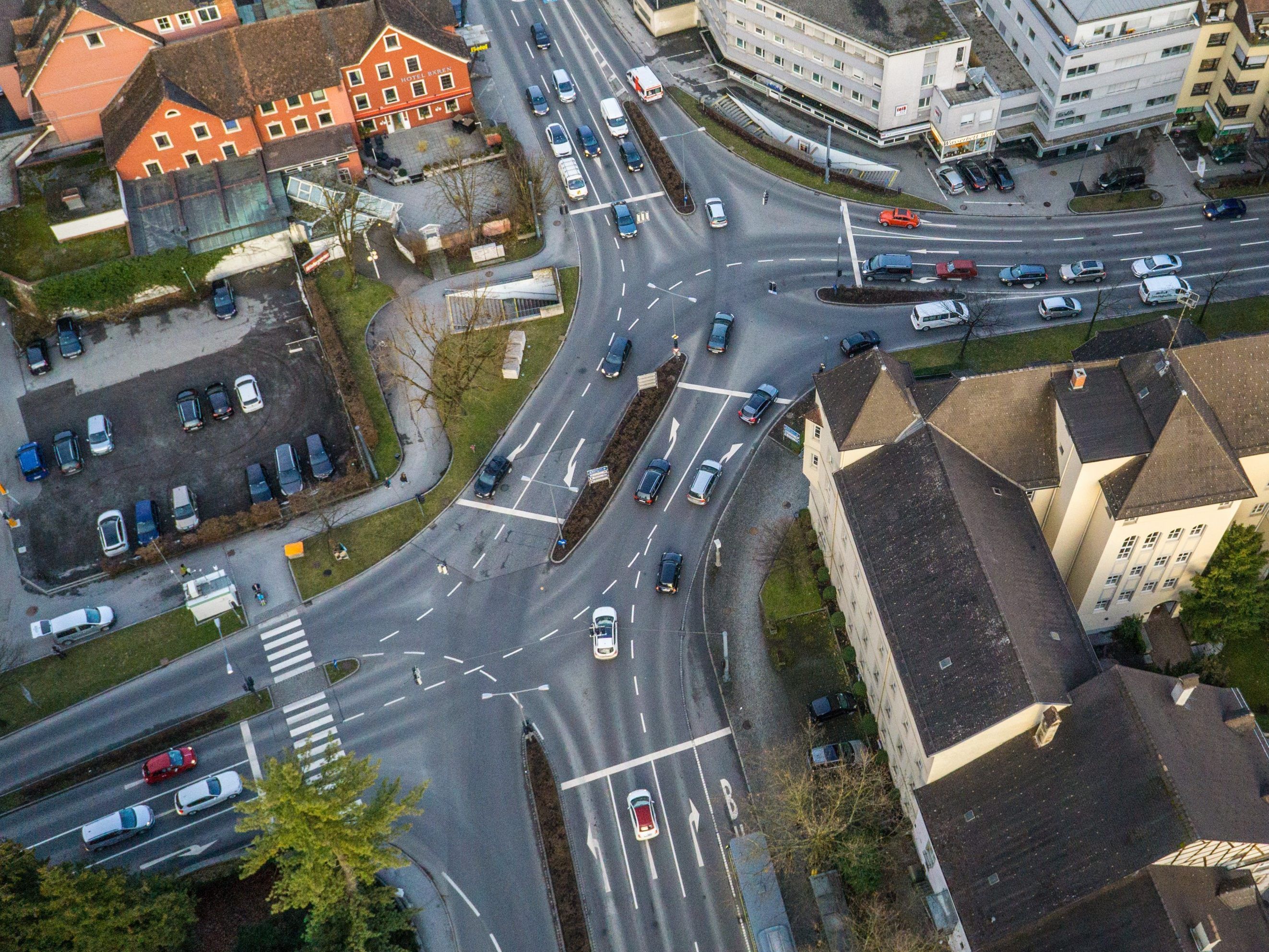 Die Bärenkreuzung ist die meistbefahrene Straßenkreuzung in Vorarlberg. Die Bärenkreuzung ist die meistbefahrene Straßenkreuzung in Vorarlberg.