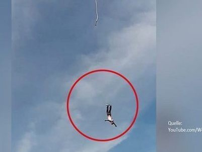Obwohl das Seil sich löste, überlebte der Mann den Bungee-Sprung. Obwohl das Seil sich löste, überlebte der Mann den Bungee-Sprung.