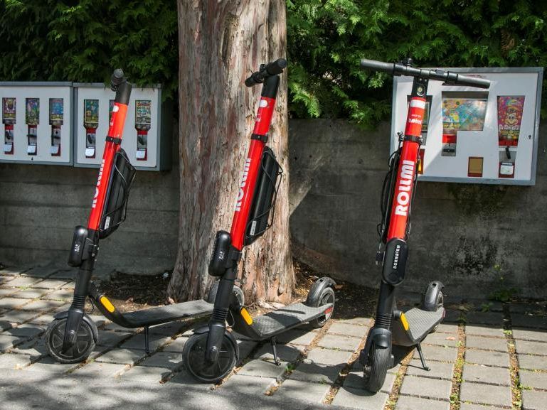Die E-Scooter können per App geordert werden