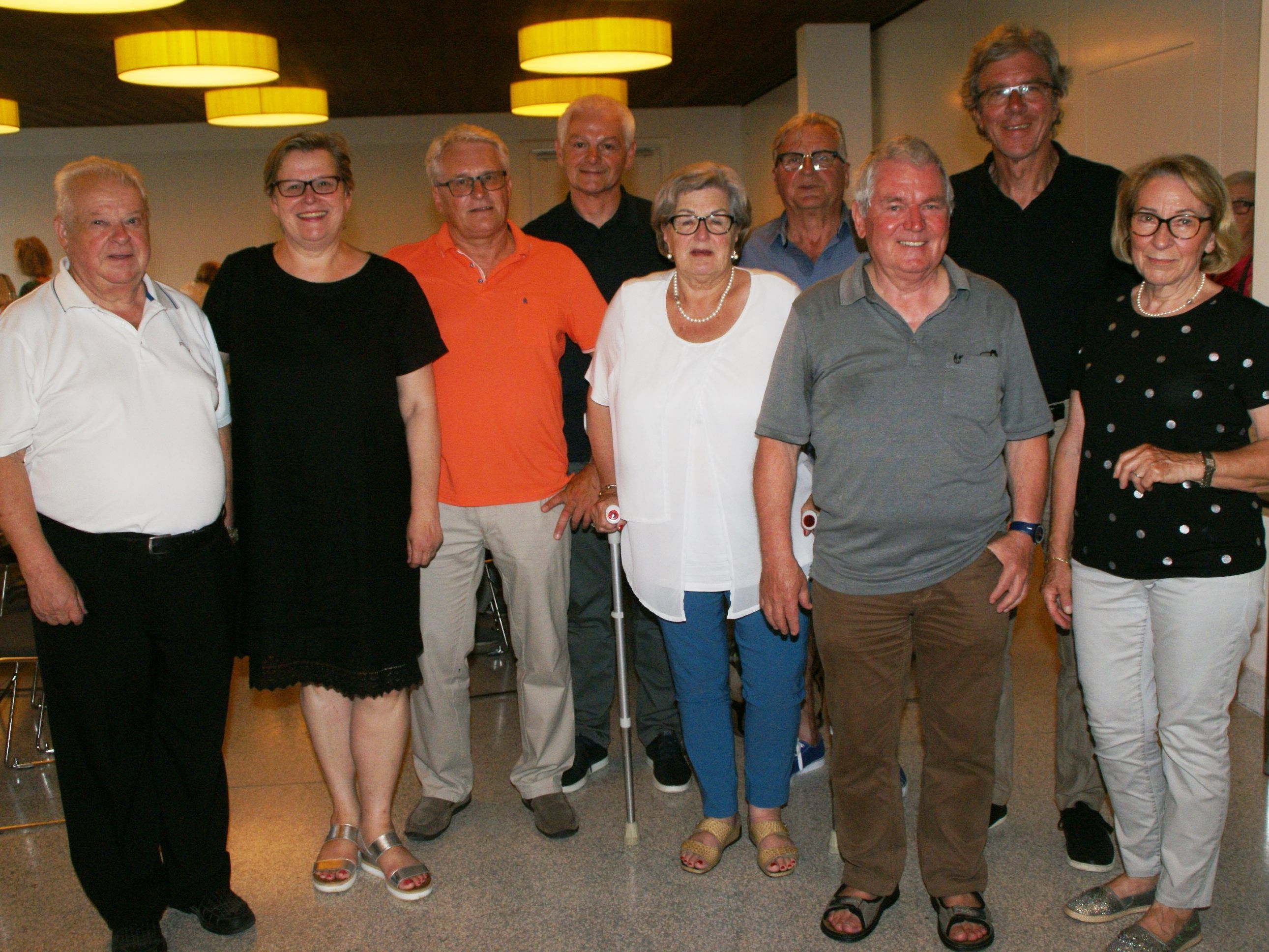 Ein starkes Team - Menschen helfen Menschen