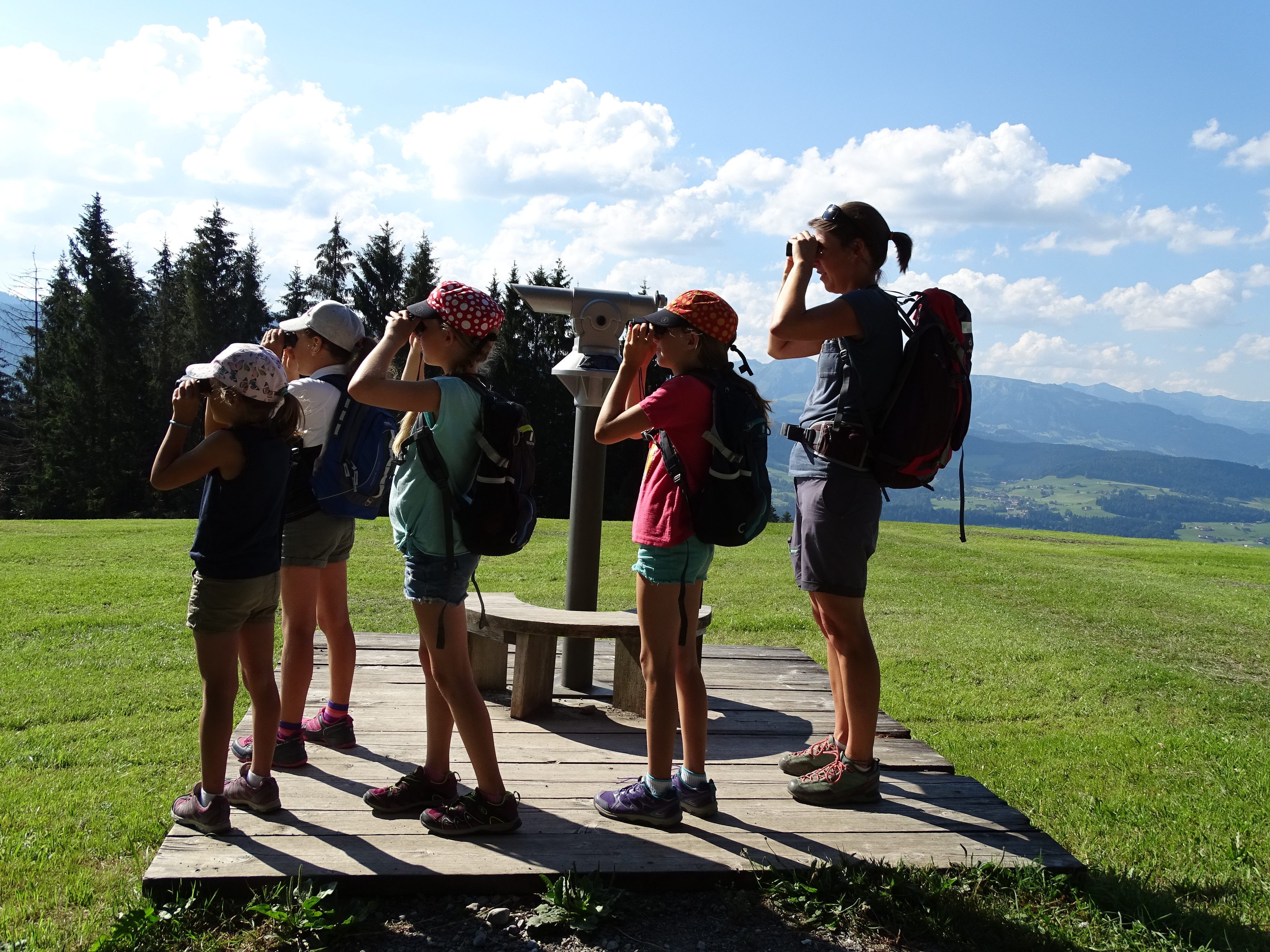 In den Sommerferien 2019 können Kinder in Sulzberg mehr über das Leben auf der Alpe lernen. In den Sommerferien 2019 können Kinder in Sulzberg mehr über das Leben auf der Alpe lernen.