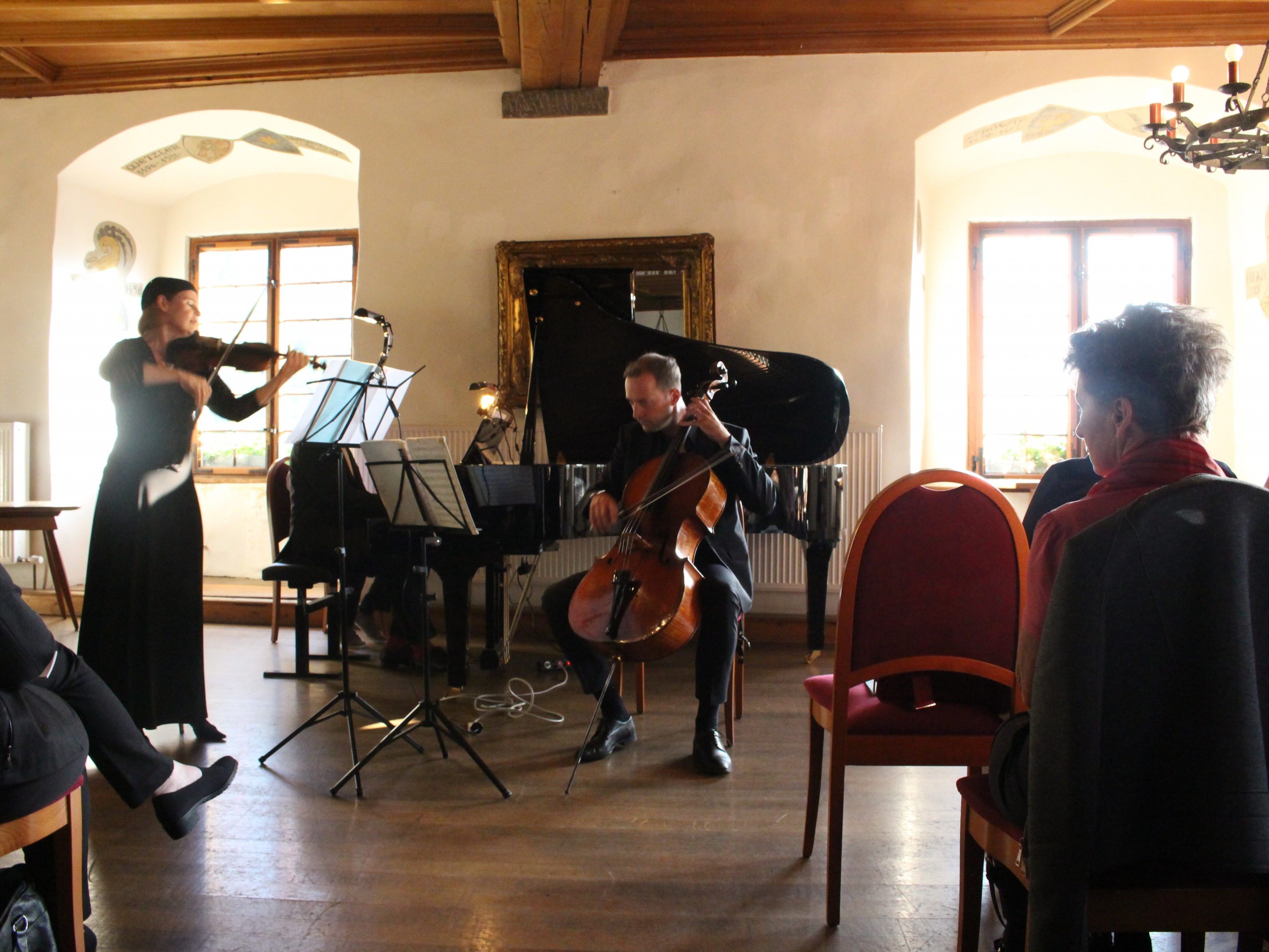 TrioVanBeethoven bei den Schattenburg-Konzerten TrioVanBeethoven bei den Schattenburg-Konzerten