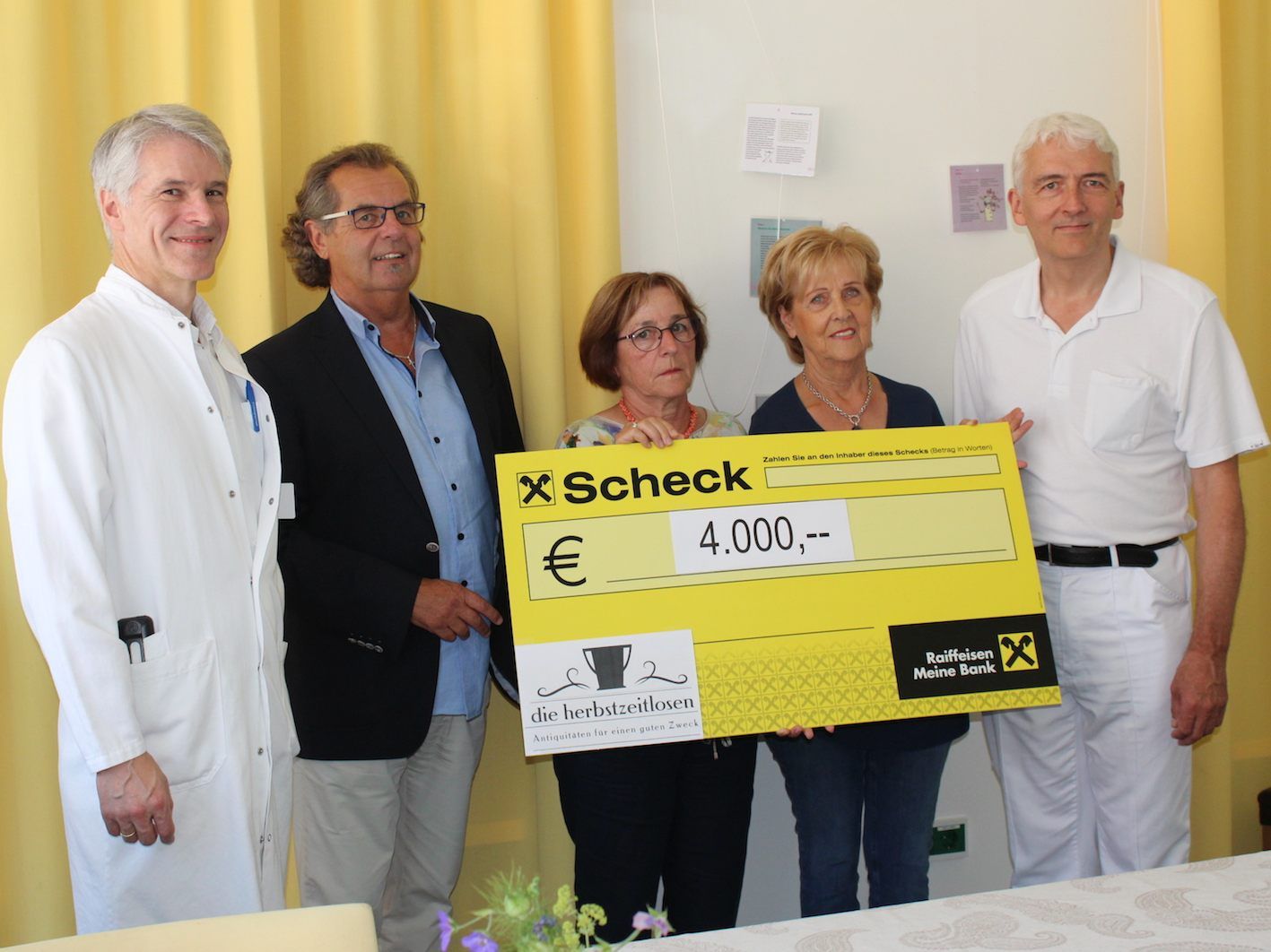 Prim. Dr. Günter Höfle, Dir. Dietmar Hartner, Brigitte Mathis, Margit Fleisch und OA Dr. Otto Gehmacher (v.l.) Prim. Dr. Günter Höfle, Dir. Dietmar Hartner, Brigitte Mathis, Margit Fleisch und OA Dr. Otto Gehmacher (v.l.)