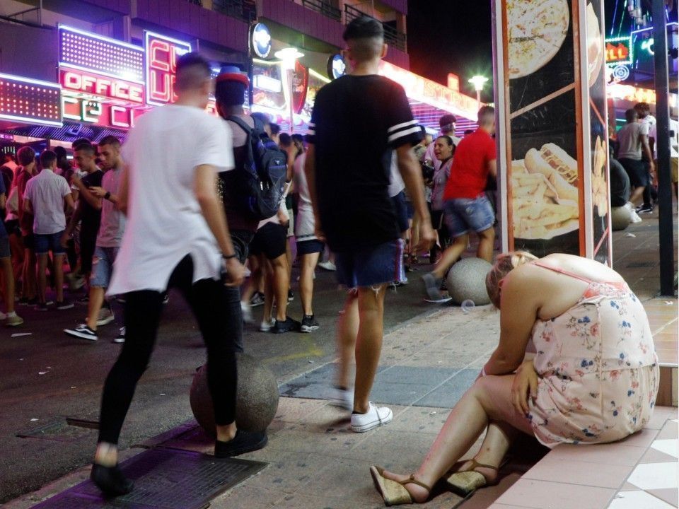 Hotels und Behörden greifen durch.