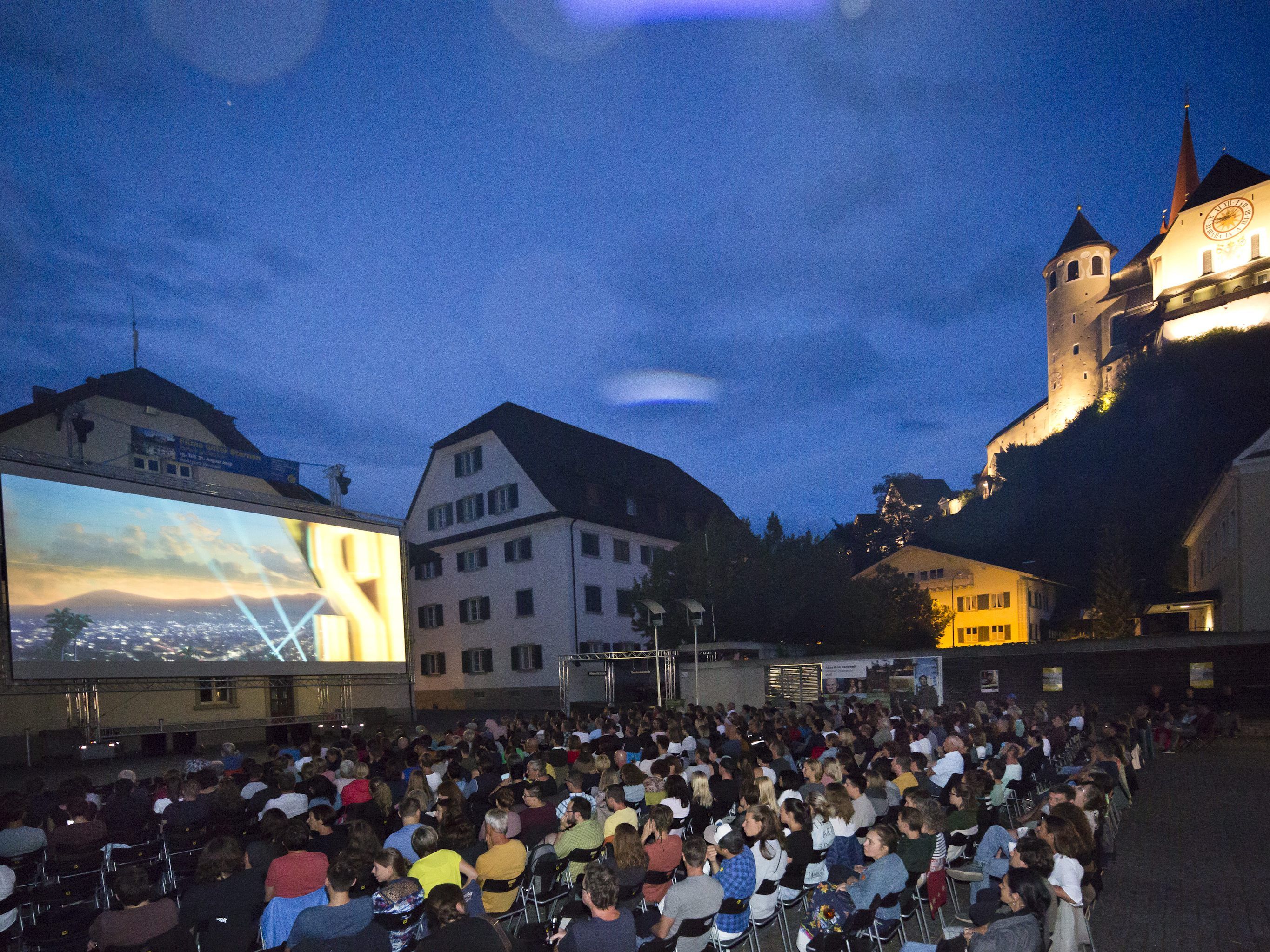 Das Rankweiler Open-Air Kino „unter Sternen“ steht im August wieder auf dem Programm. Das Rankweiler Open-Air Kino „unter Sternen“ steht im August wieder auf dem Programm.