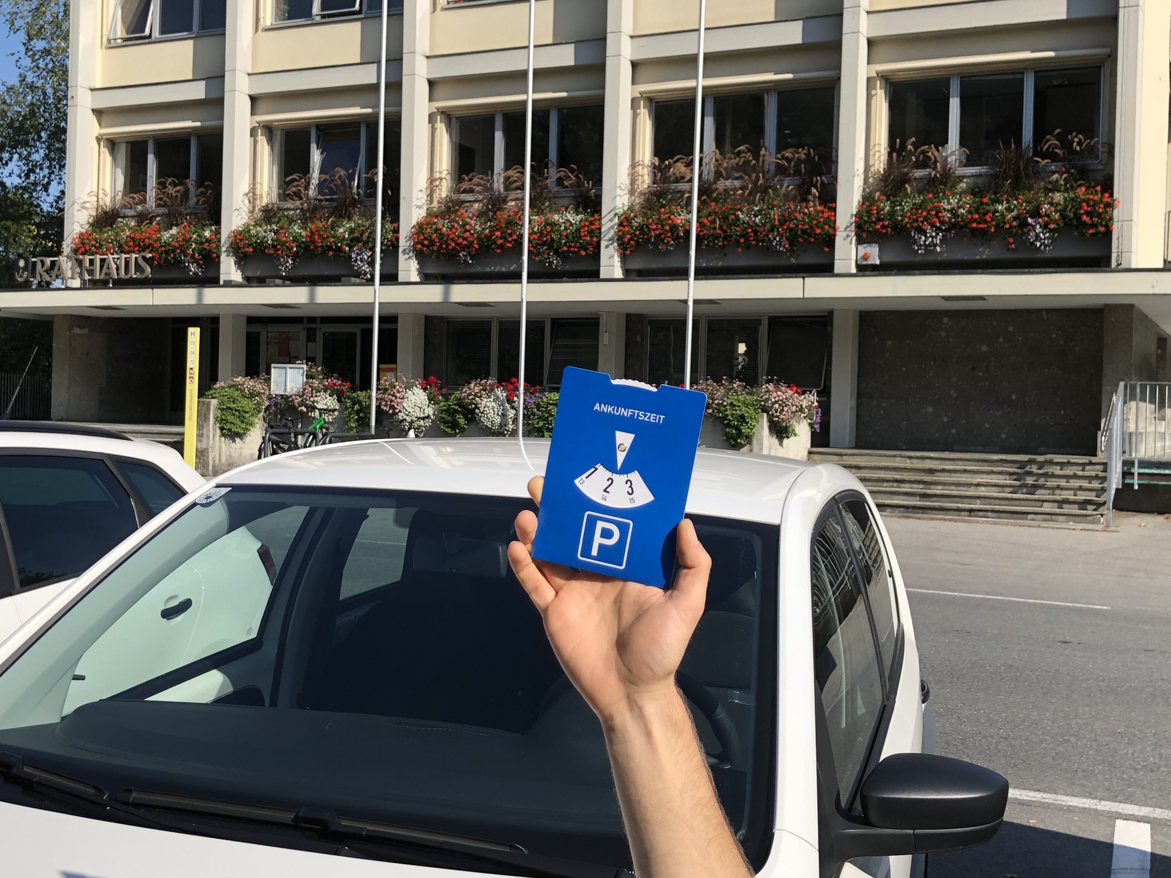 Parkscheiben sind kostenlos in der Bürgerservice-Stelle Frastanz erhältlich. Parkscheiben sind kostenlos in der Bürgerservice-Stelle Frastanz erhältlich.