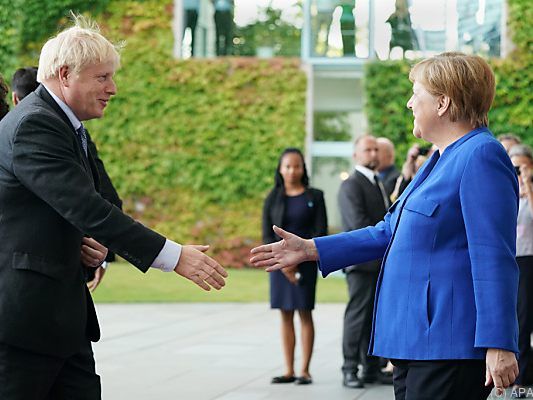 Merkel empfing Johnson in Berlin Merkel empfing Johnson in Berlin