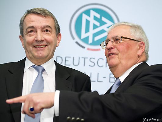 Unter anderem Theo Zwanziger und Wolfgang Niersbach sind angeklagt Unter anderem Theo Zwanziger und Wolfgang Niersbach sind angeklagt