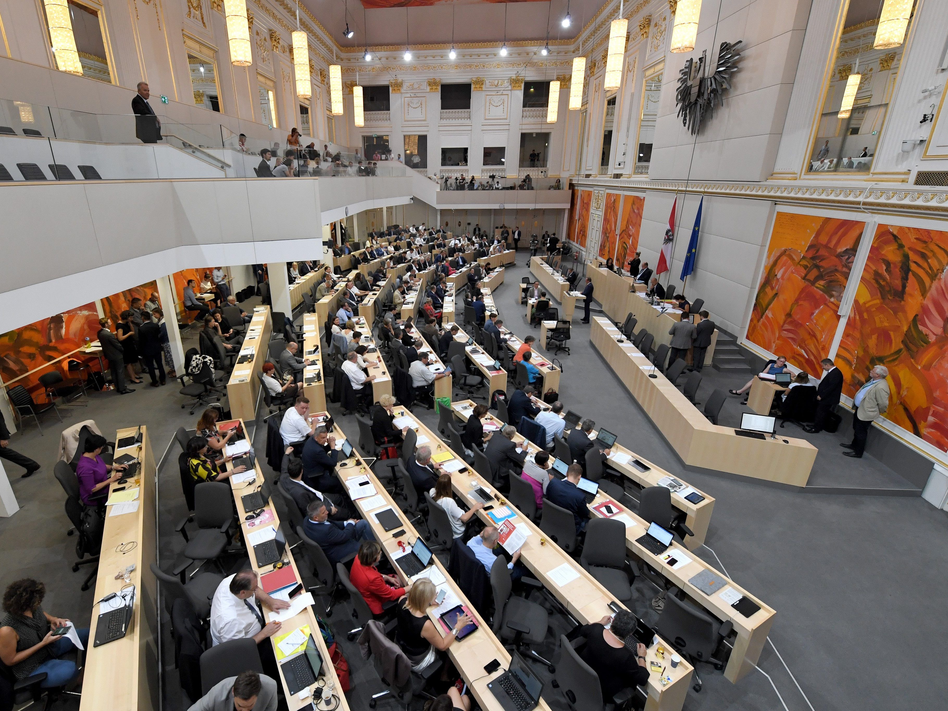 Die dominierende Koalitionsform der Zweiten Republik war die Große Koalition. Die dominierende Koalitionsform der Zweiten Republik war die Große Koalition.