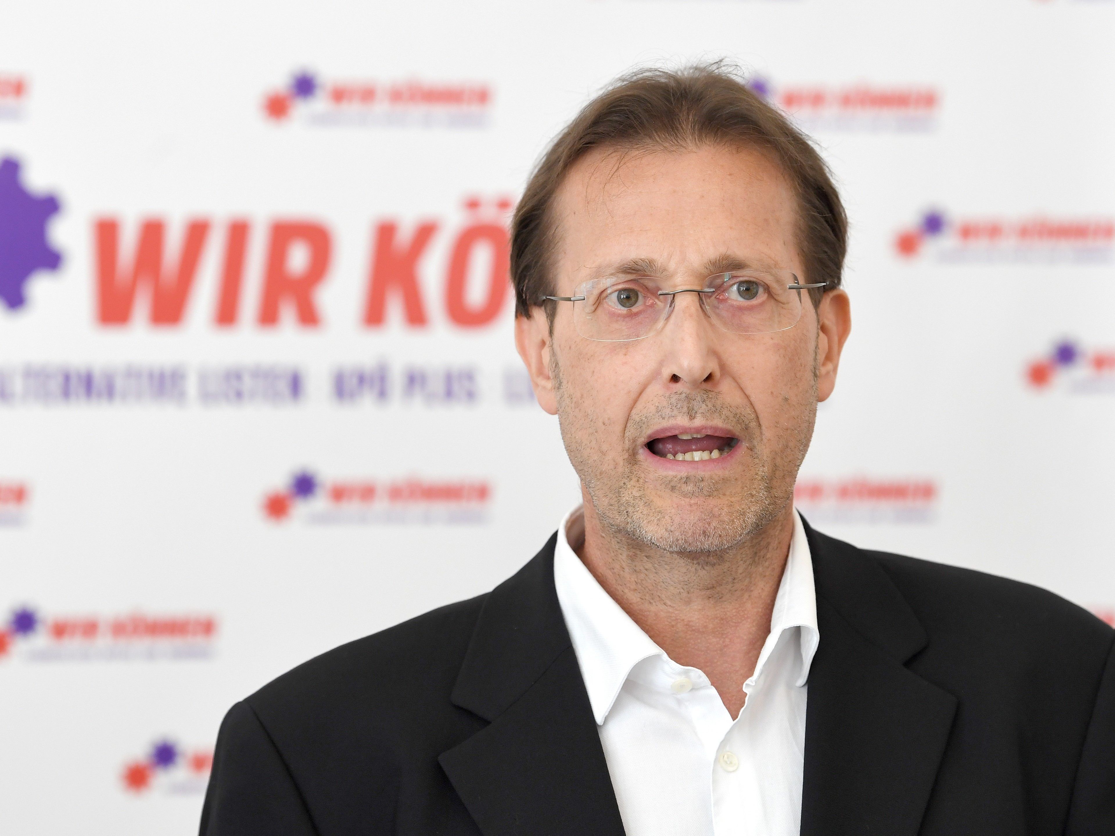 Ivo Hajnal gründete 2017 die links-progressive Alternative Liste Innsbruck (ALI) - und bildete jetzt mit der KPÖ PLUS die Plattform "Wir können". Ivo Hajnal gründete 2017 die links-progressive Alternative Liste Innsbruck (ALI) - und bildete jetzt mit der KPÖ PLUS die Plattform "Wir können".