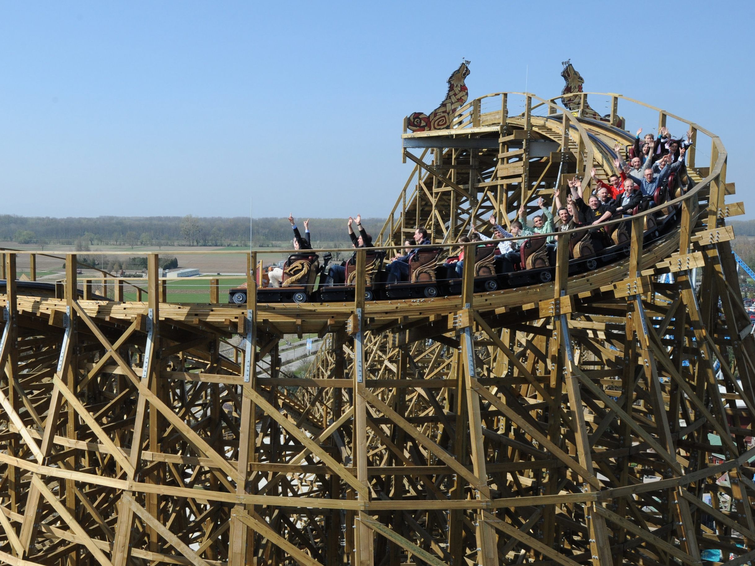 Die Europapark-Achterbahn "Wodan" in ihrem Eröffnungsjahr 2012.