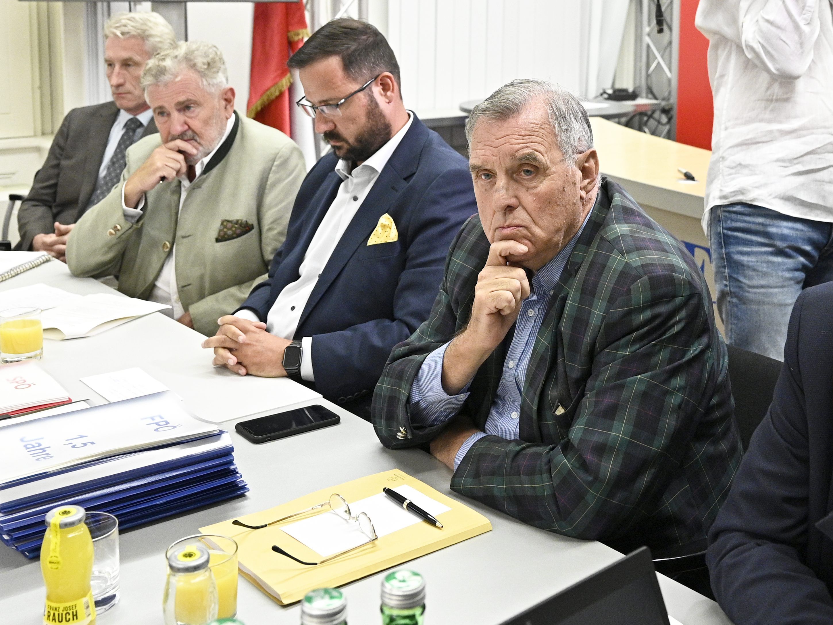 Die FPÖ-Historikerkommission erntete viel Kritik von Experten. Die FPÖ-Historikerkommission erntete viel Kritik von Experten.