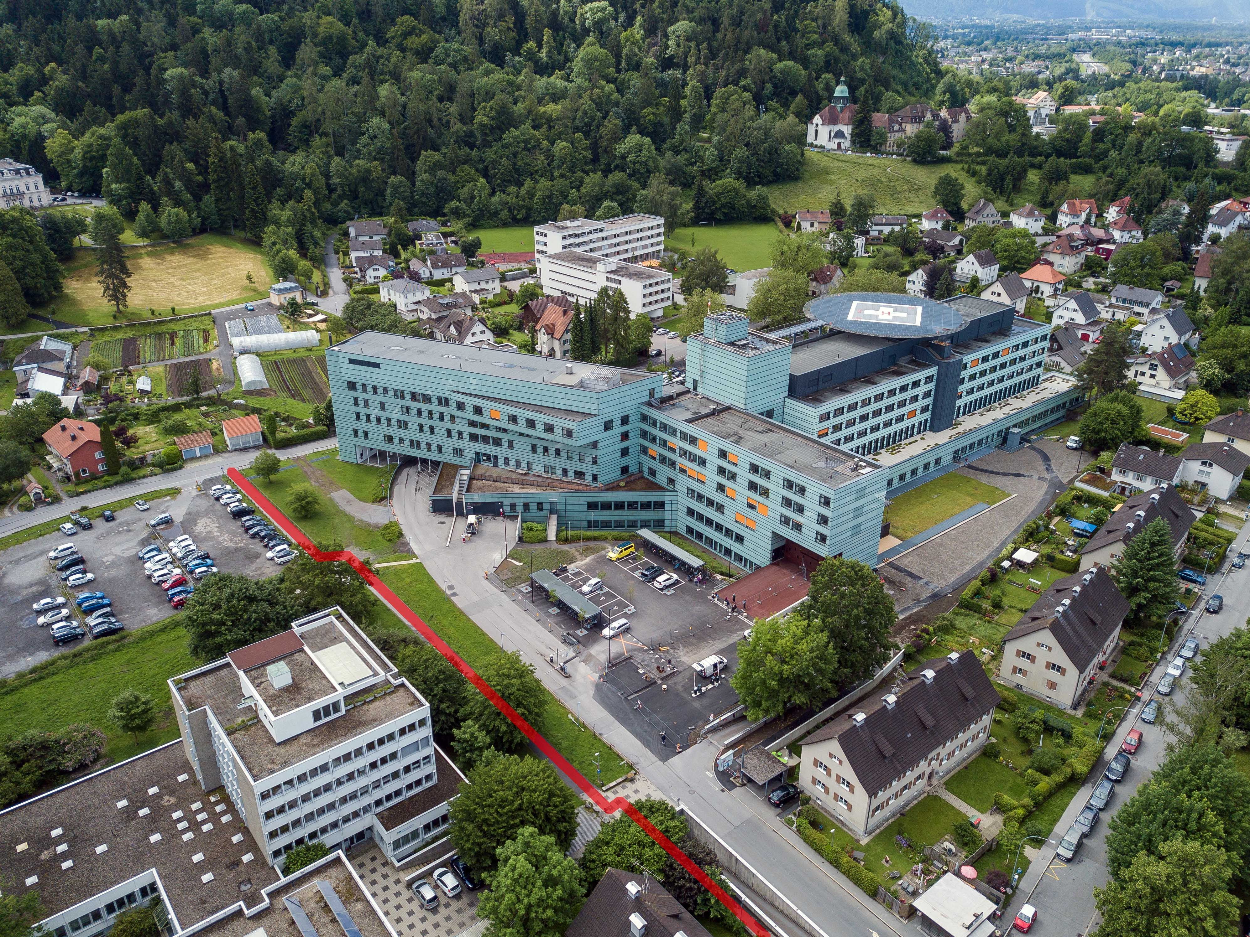 Tiefgarage von 19. August bis 08. September nicht benutzbar Tiefgarage von 19. August bis 08. September nicht benutzbar
