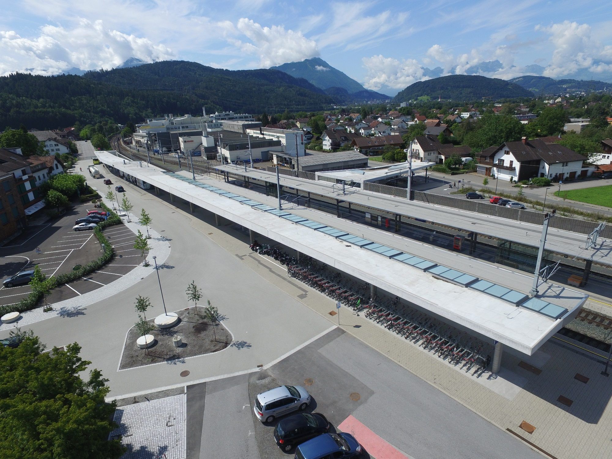 Rankweils Mobilitätsdrehscheibe von oben