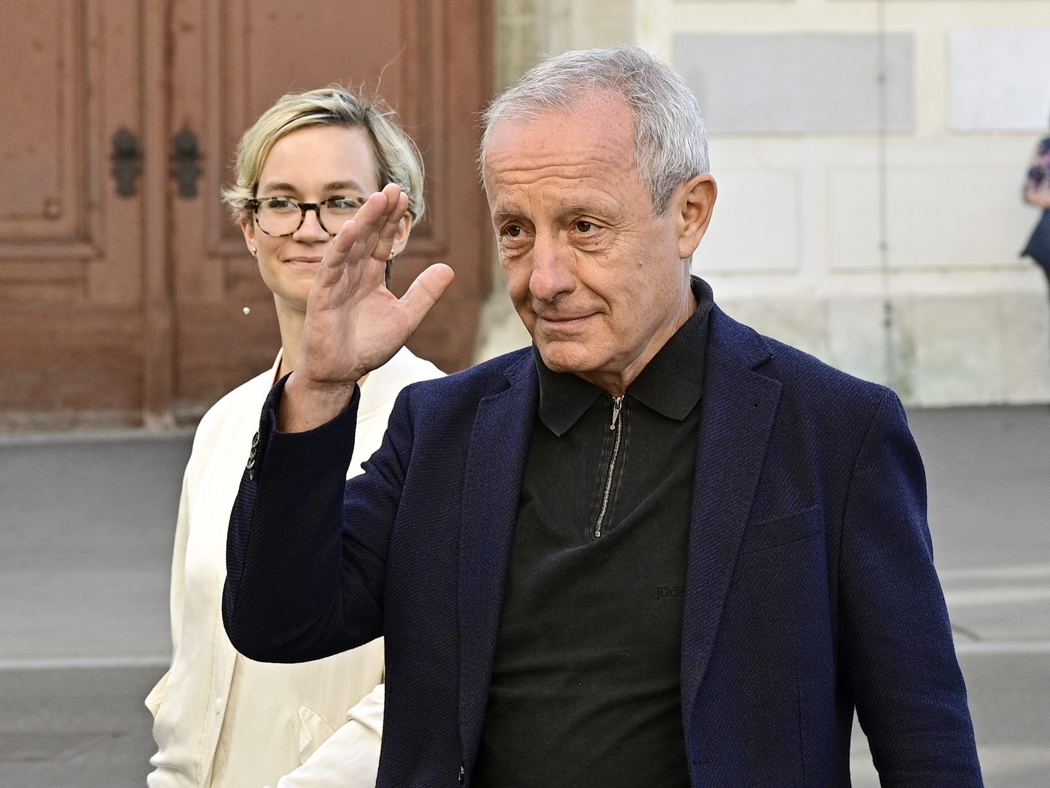 Peter Pilz fordert eine NR-Sondersitzung. Peter Pilz fordert eine NR-Sondersitzung.