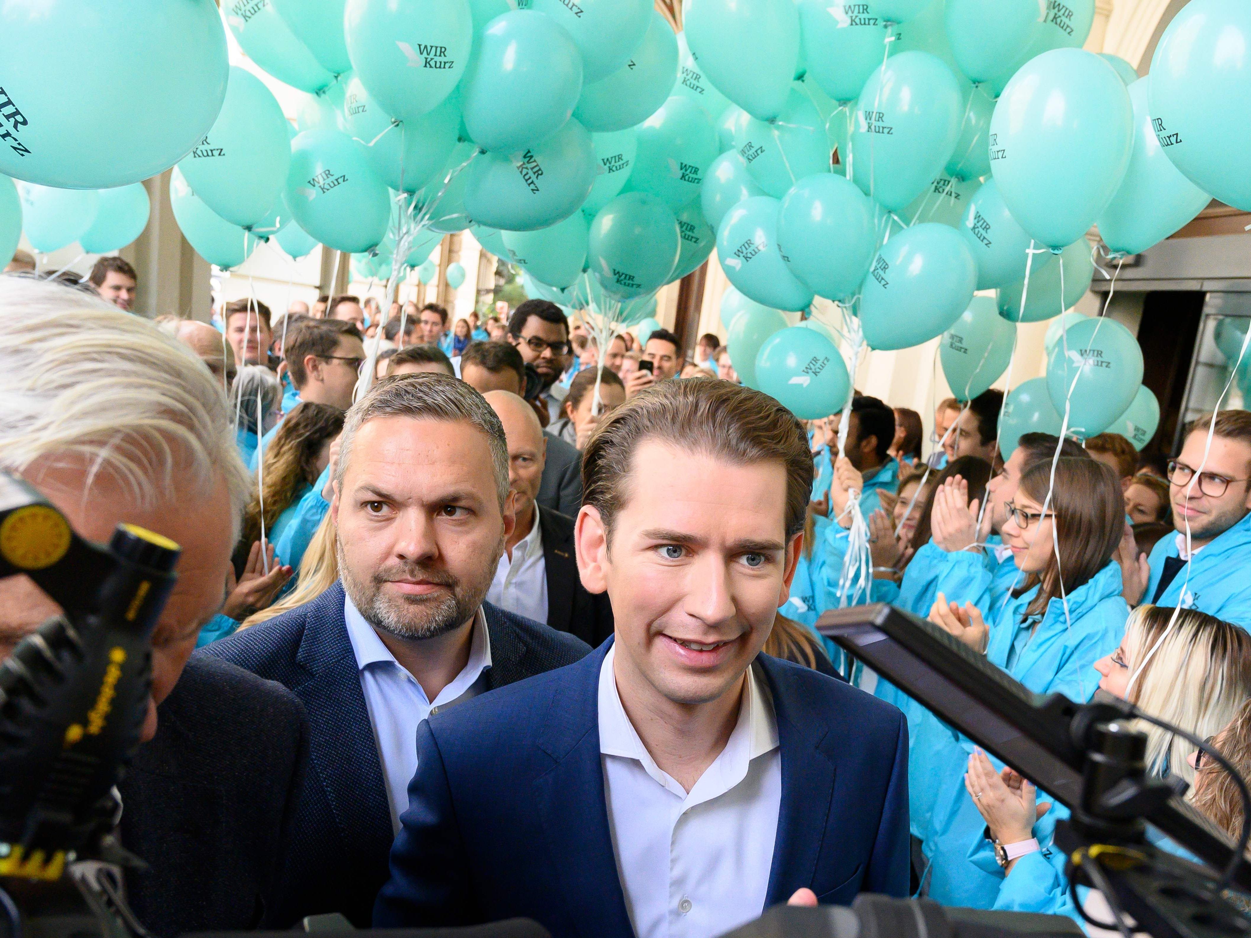 Kurz beim Wahlkampf-Finale. Kurz beim Wahlkampf-Finale.