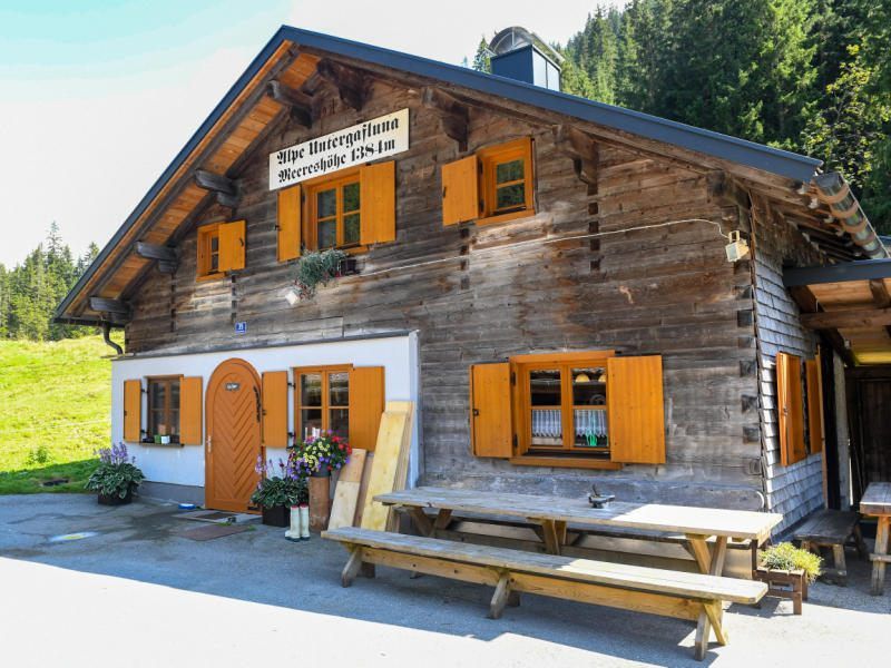 Szene von den Alpen Gafluna und Alpgues