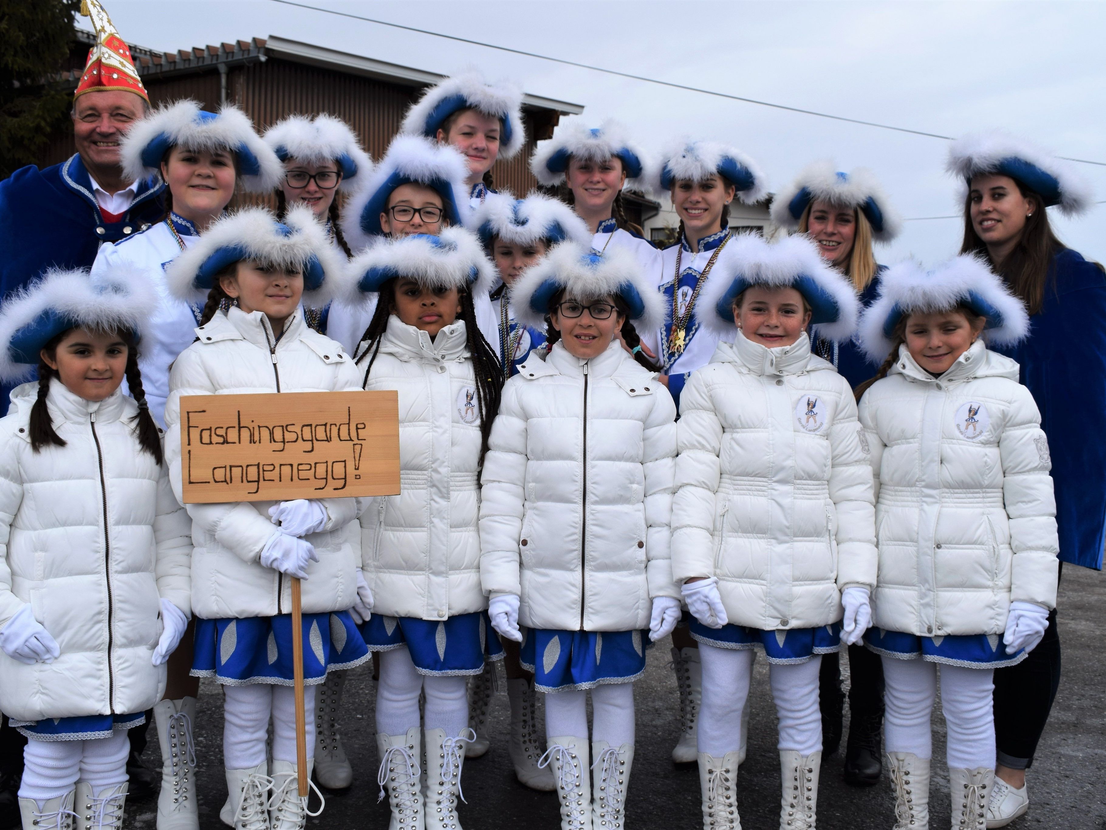 Die Garde Langenegg mit Gründer und Organisator Kurt Krottenhammer feiert ein rundes Jubiläum. Die Garde Langenegg mit Gründer und Organisator Kurt Krottenhammer feiert ein rundes Jubiläum.