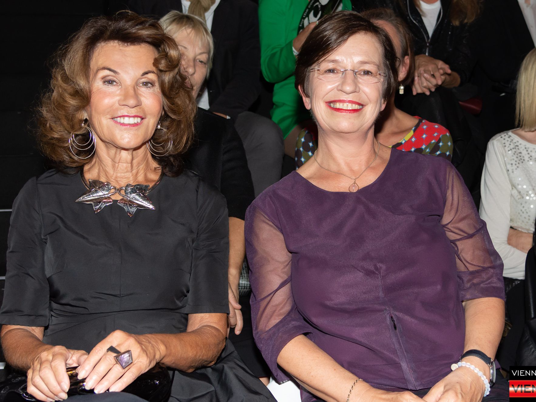 Die Gäste bei der Eröffnungsshow der Vienna Fashion Week mit Marcel Ostertag hosted by Flair - 09.09.2019