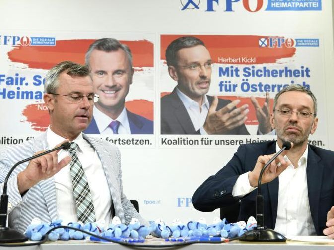 Dürfen die Beiden nach der Wahlniederlage weitermachen? Dürfen die Beiden nach der Wahlniederlage weitermachen?