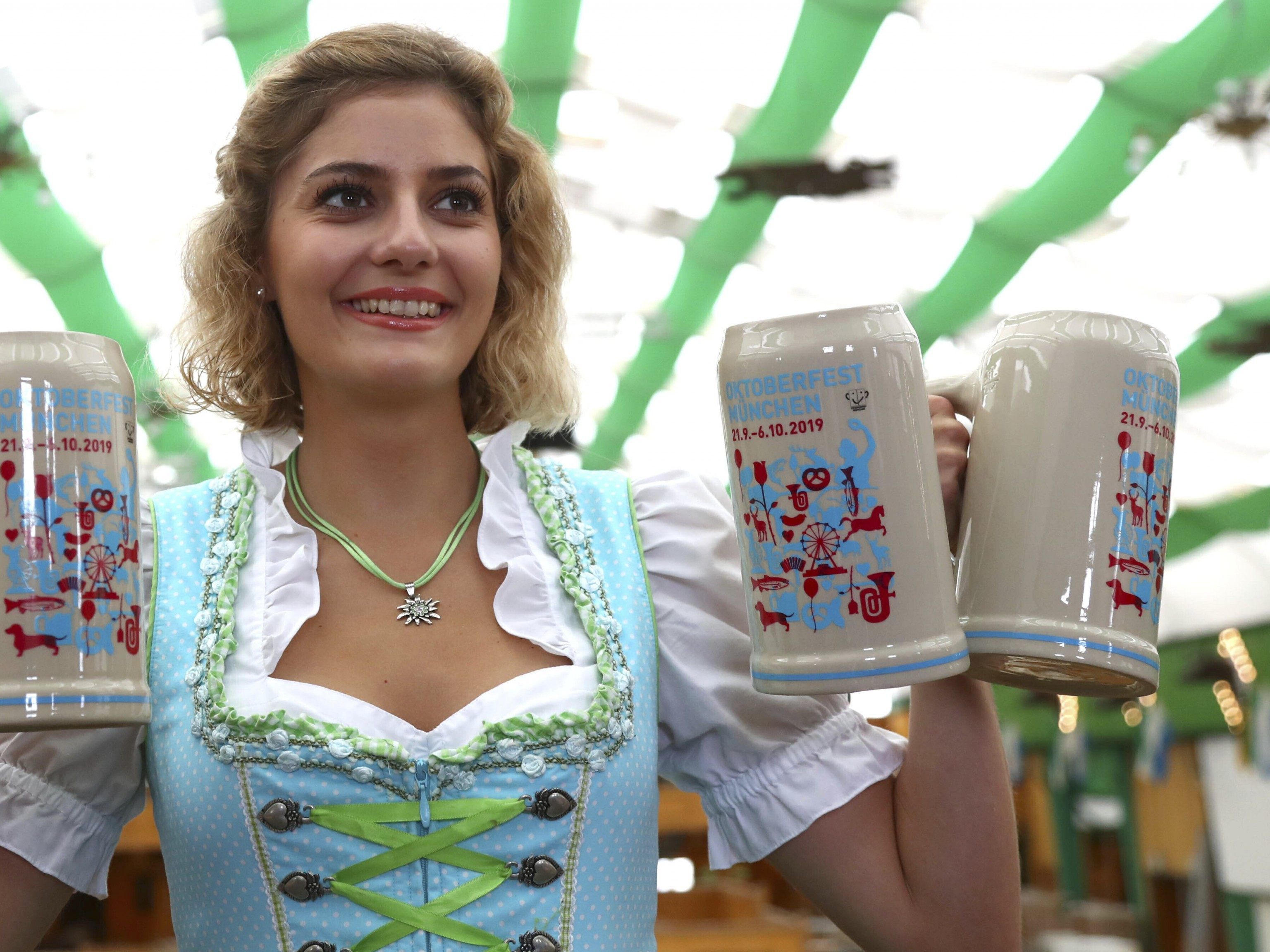 Ein Maß Bier soll dieses Jahr bis zu 11,80 Euro kosten. Ein Maß Bier soll dieses Jahr bis zu 11,80 Euro kosten.