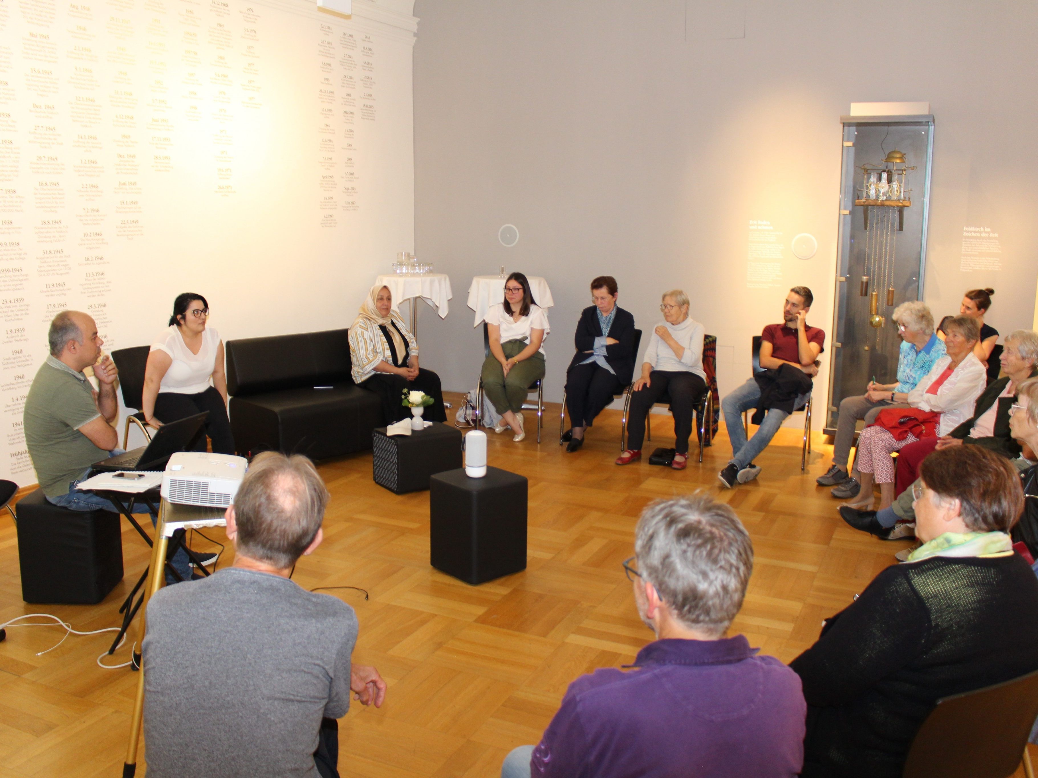 Großes Interesse an Kundeyt Şurdum bei „Bsundrigs um Fünf“ Großes Interesse an Kundeyt Şurdum bei „Bsundrigs um Fünf“