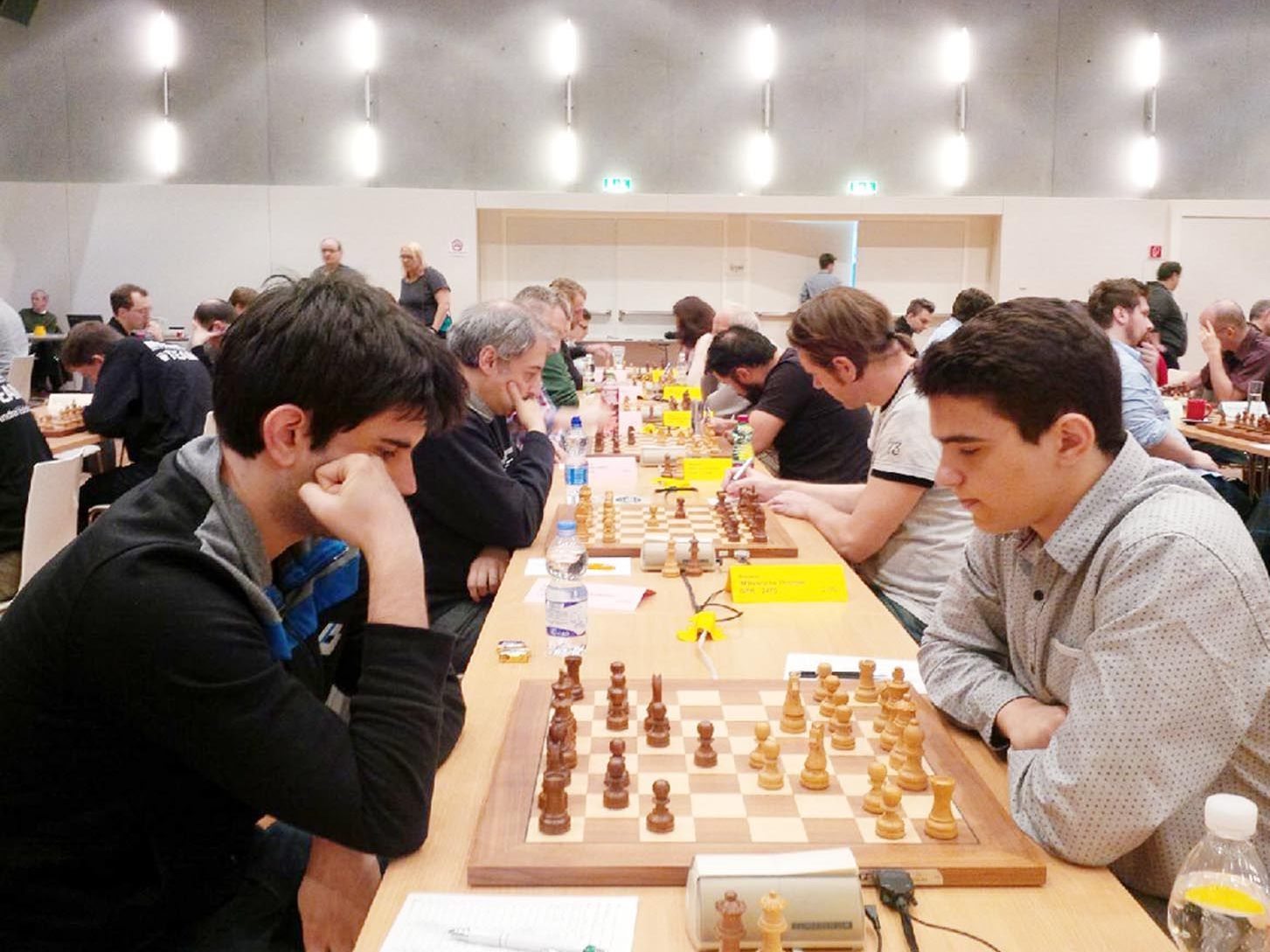 GM Saša Martinović (l.) zählt zu den Stützen des Hohenemser Schachklubs. GM Saša Martinović (l.) zählt zu den Stützen des Hohenemser Schachklubs.