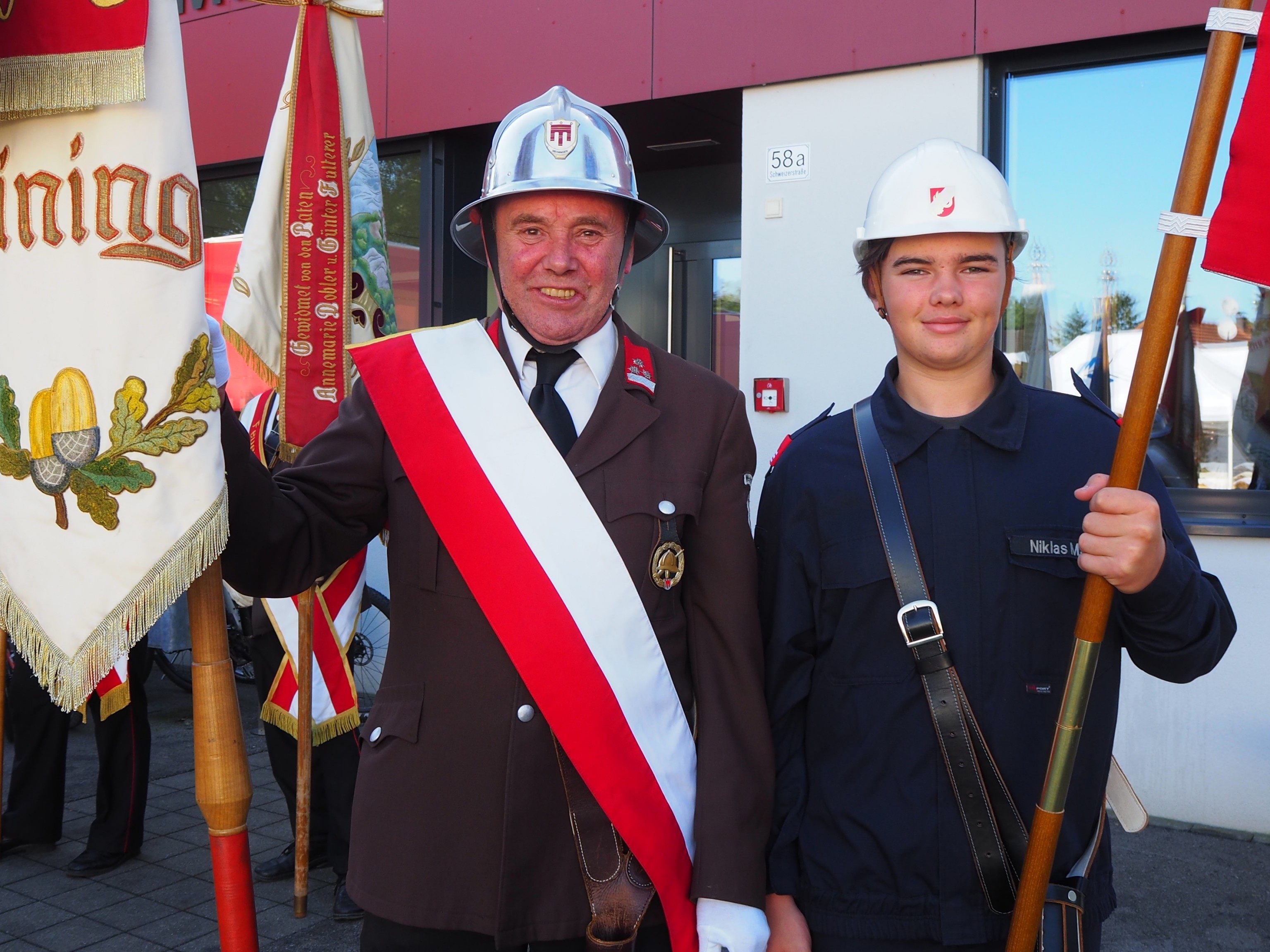 Die beiden Meininger Fähnriche: Armin Zech und Niklas Marte Die beiden Meininger Fähnriche: Armin Zech und Niklas Marte