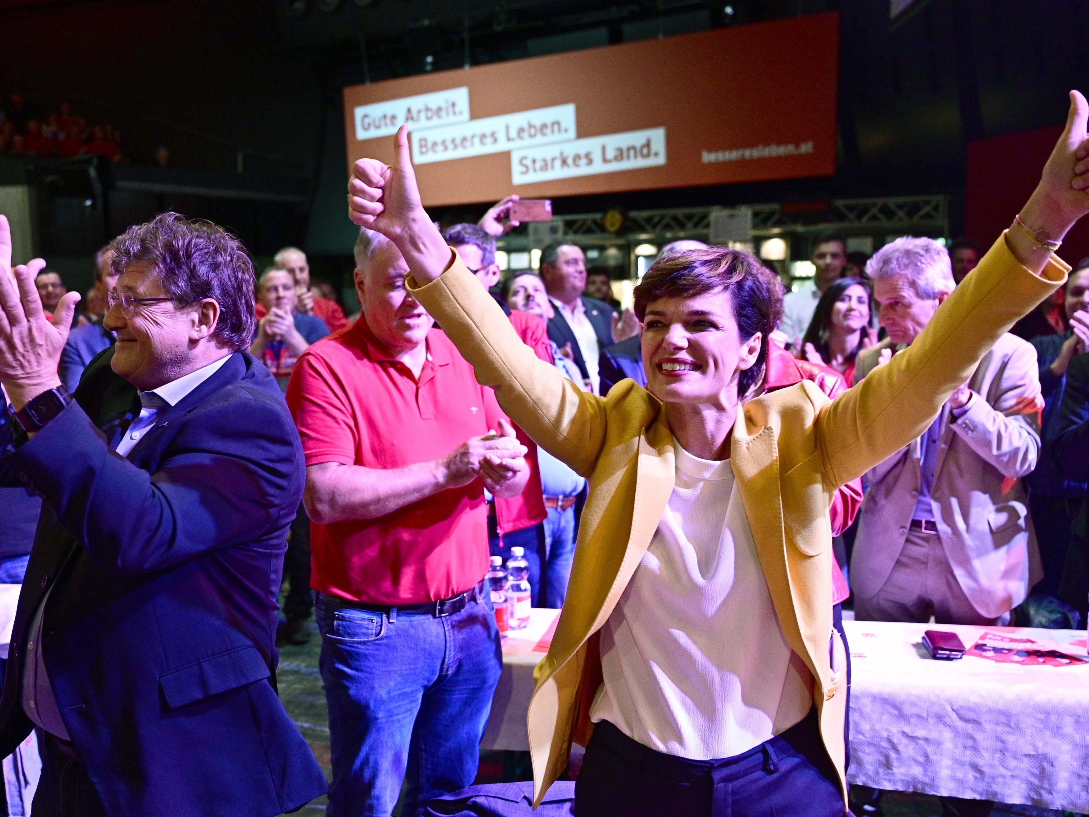 Die Gewerkschaft der SPÖ ist am Montag in den Wahlkampf gestartet. Die Gewerkschaft der SPÖ ist am Montag in den Wahlkampf gestartet.