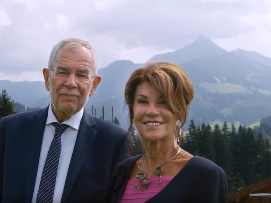 "Das Wahlrecht ist die Grundlage unserer Demokratie." "Das Wahlrecht ist die Grundlage unserer Demokratie."