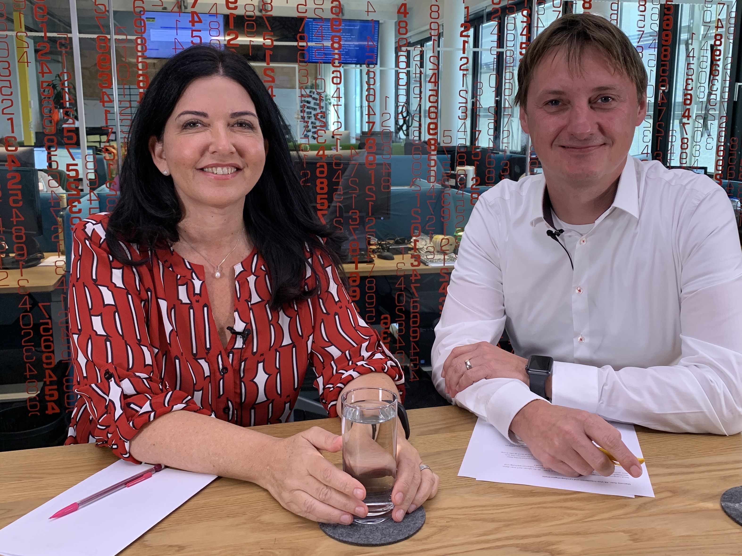 Manuela Auer mit CR Marc Springer. Manuela Auer mit CR Marc Springer.