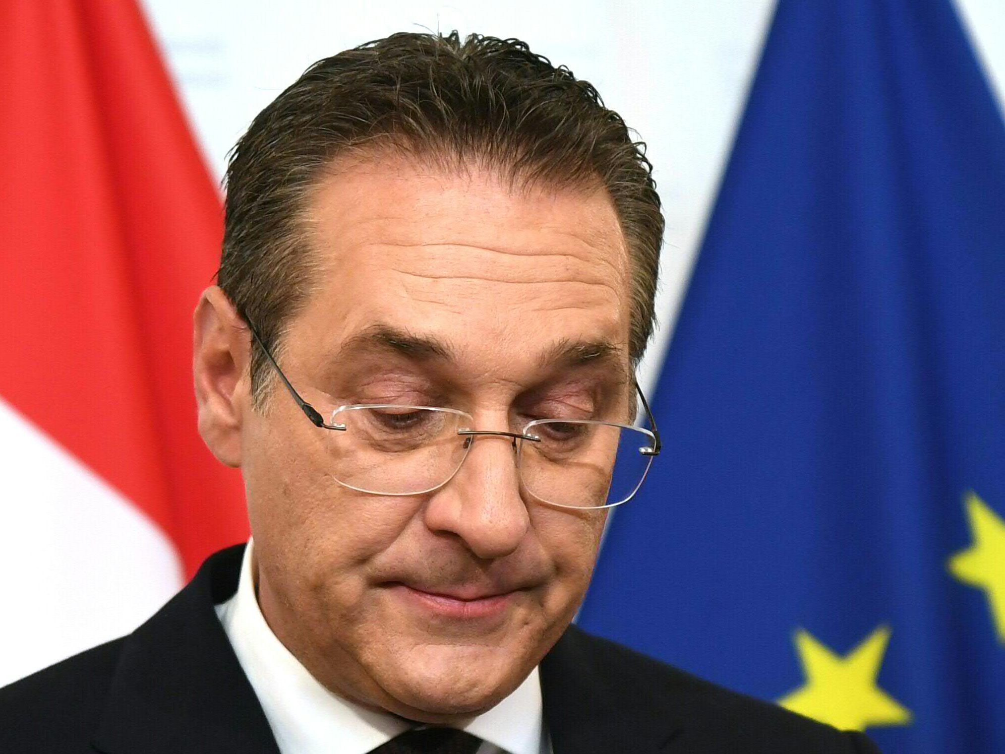 Strache soll von einem Ermittler eine aufmunternde SMS erhalten haben.