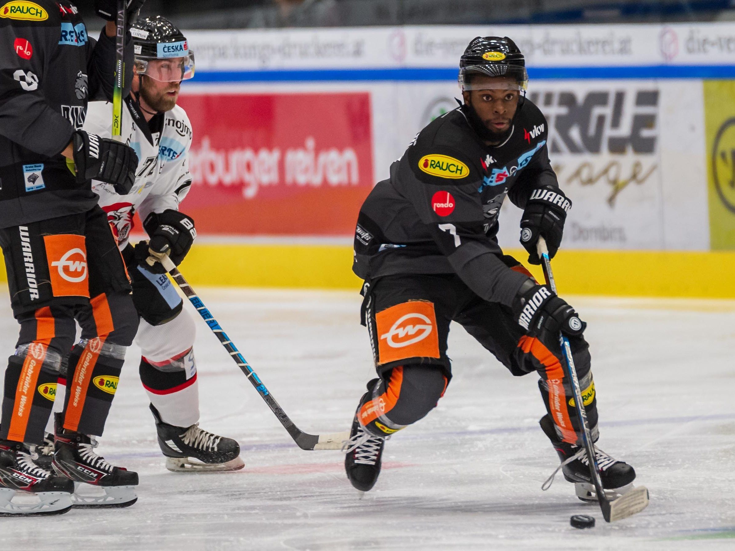 Jordan Subban wurde bei einem Spiel in Graz rassistisch beleidigt. Jordan Subban wurde bei einem Spiel in Graz rassistisch beleidigt.