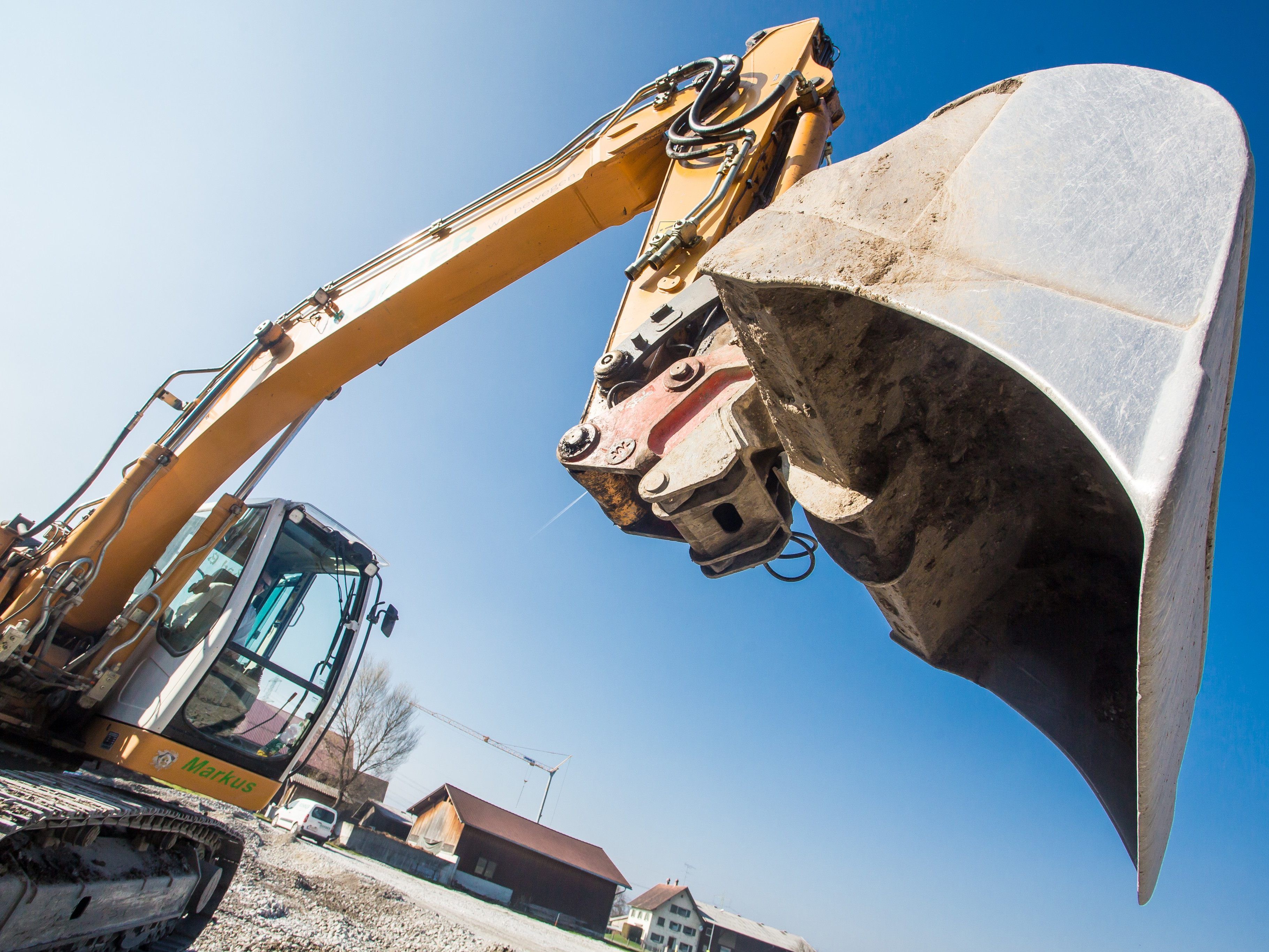 Beschädigung einer Gasleitung mit Bagger