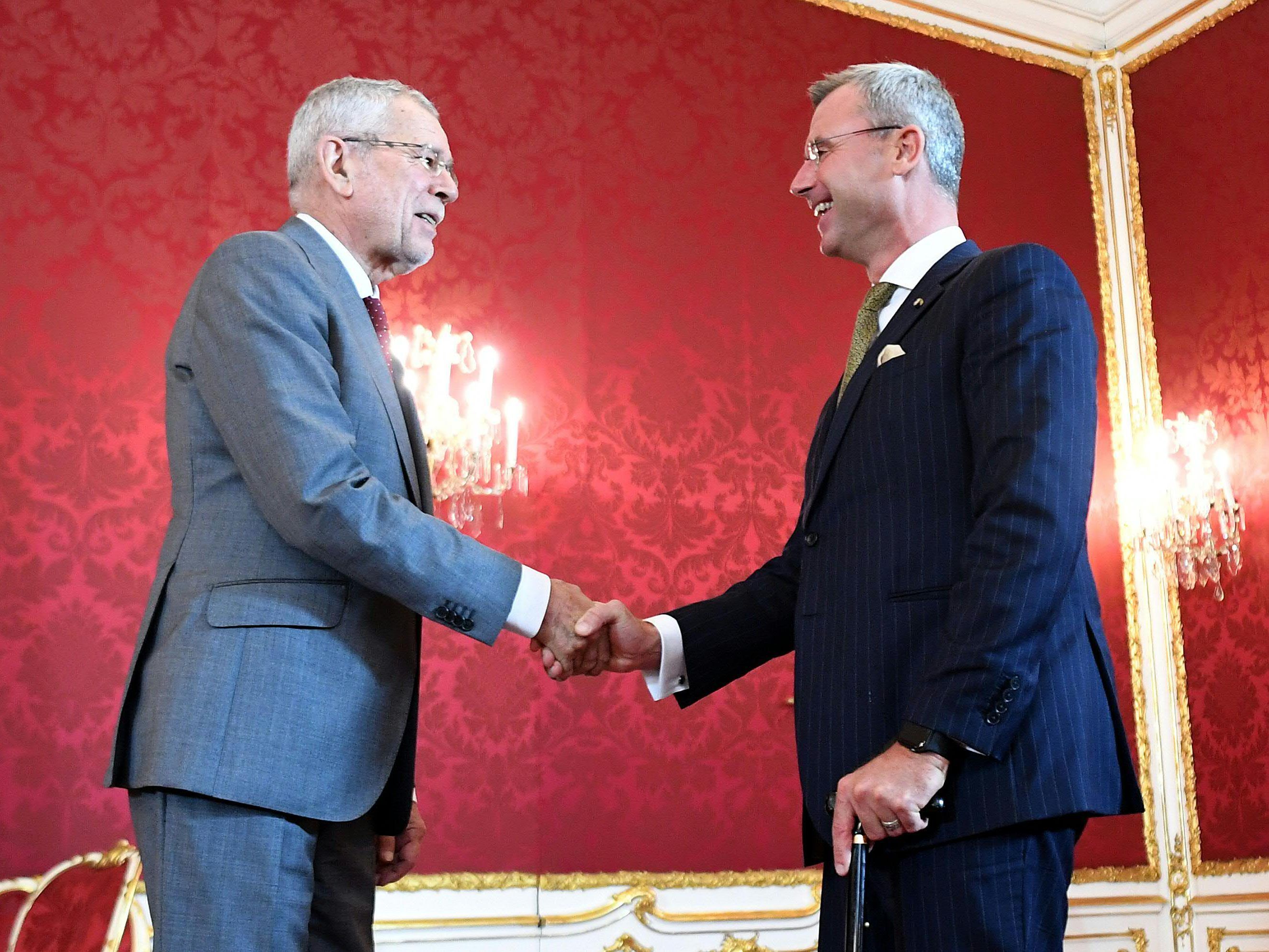 Norbert Hofer traf Bundespräsident Alexander Van der Bellen. Norbert Hofer traf Bundespräsident Alexander Van der Bellen.