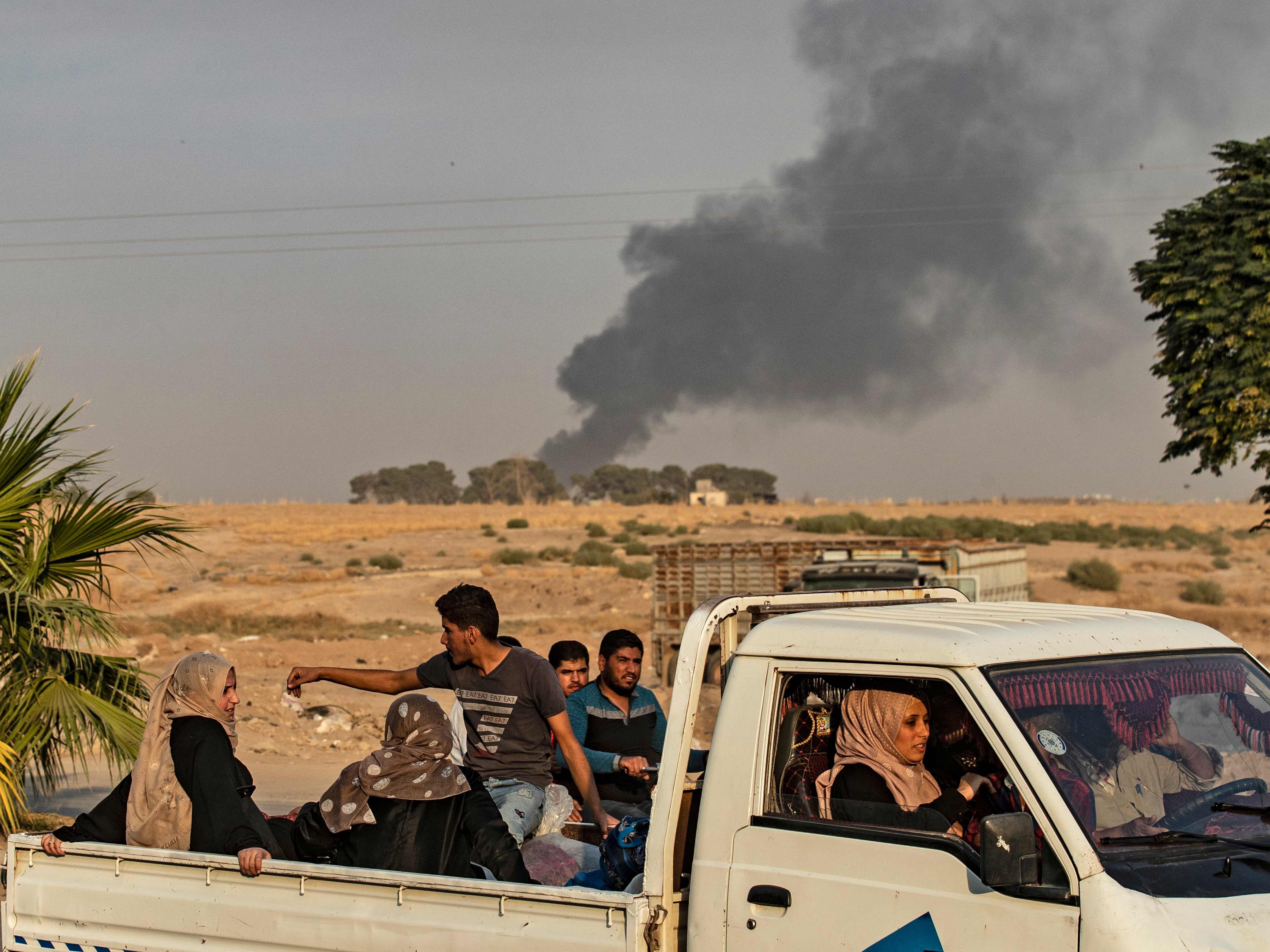 Türkei setzt Offensive in Nordsyrien fort.