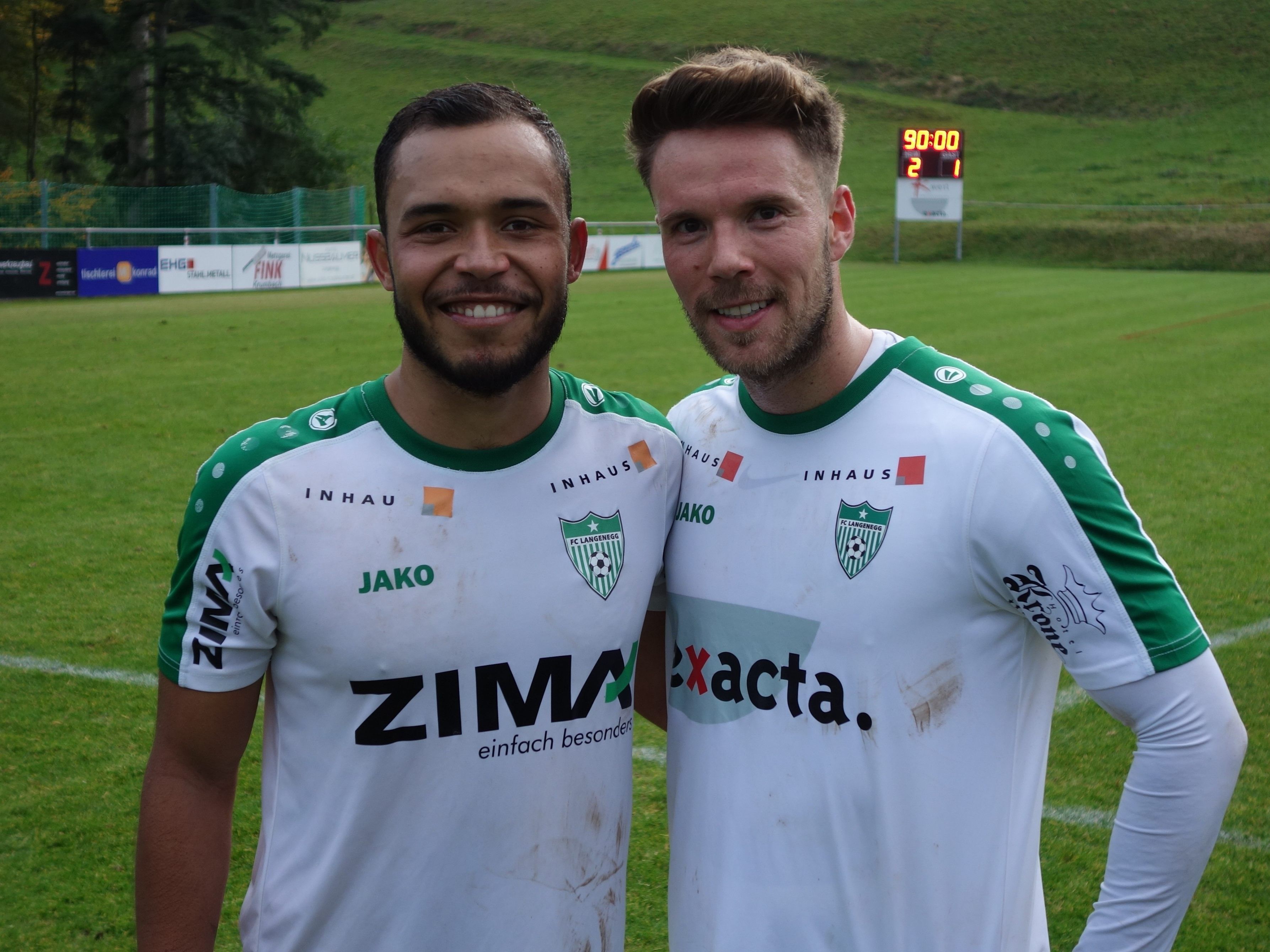 Die Langenegger Torschützen gegen Lustenau, Paulo Victor (li.) und Kevin Bentele. Die Langenegger Torschützen gegen Lustenau, Paulo Victor (li.) und Kevin Bentele.