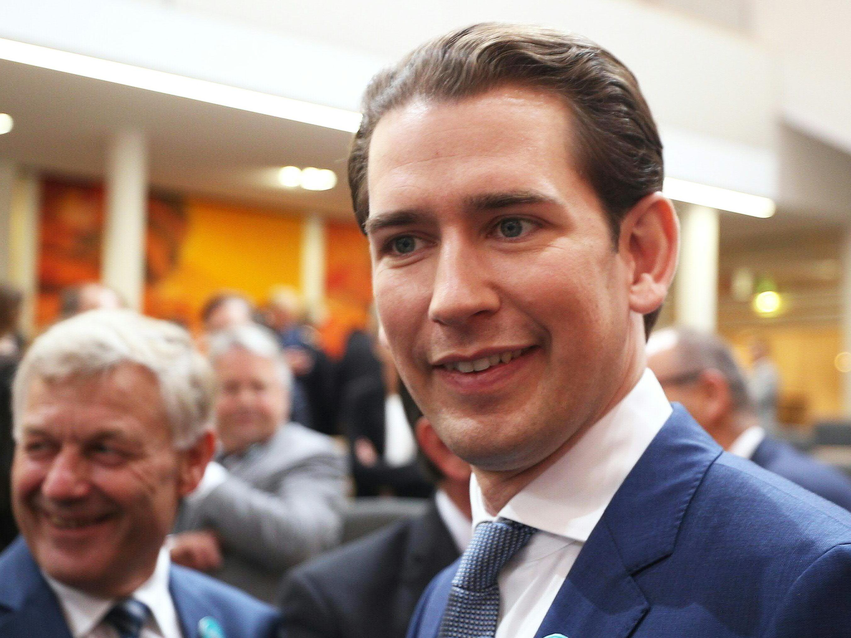 Sebastian Kurz sondiert heute mit den NEOS.