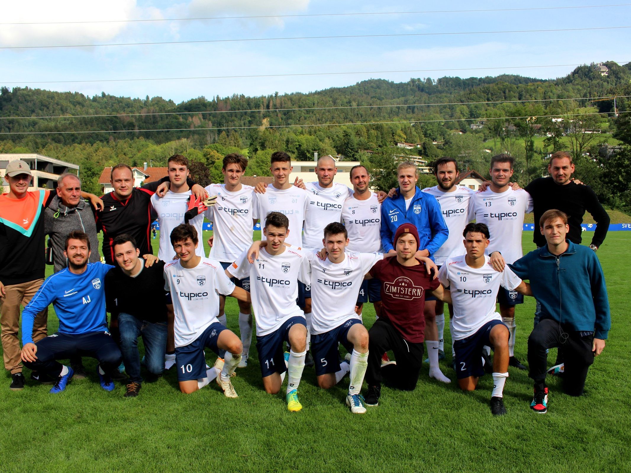 Am Sonntag, 3. November, spielt das 1b-Team des SV typico Lochau im Stadion Hoferfeld gegen den FC Götzis 1b. Spielbeginn ist um 14.30 Uhr. Am Sonntag, 3. November, spielt das 1b-Team des SV typico Lochau im Stadion Hoferfeld gegen den FC Götzis 1b. Spielbeginn ist um 14.30 Uhr.