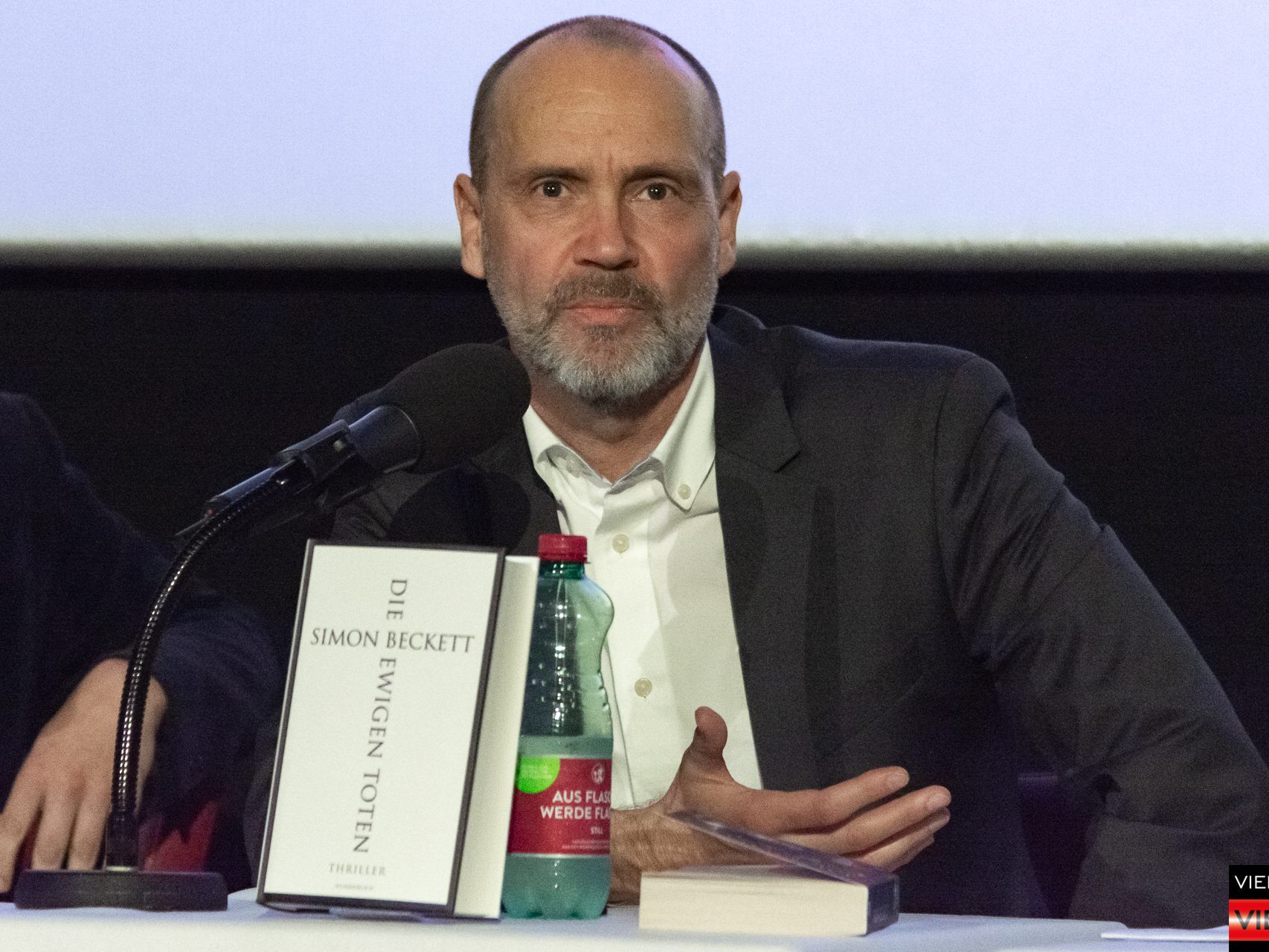 Krimifest bei Thalia Simon Beckett LIVE! in Wien - Village Cinema Wien Mitte - 21.10.2019