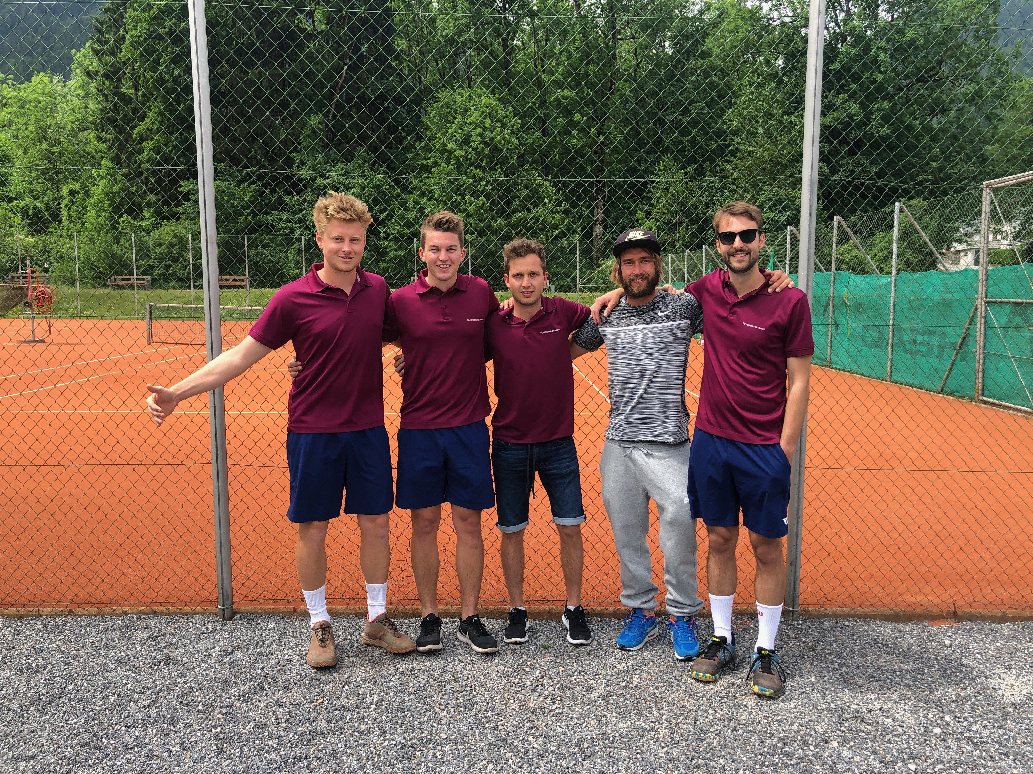 Die erfolgreiche erste Mannschaft des TC Schnifis Die erfolgreiche erste Mannschaft des TC Schnifis