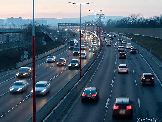 Verkehrsausgaben sanken im Schnitt um 1,5 Prozent