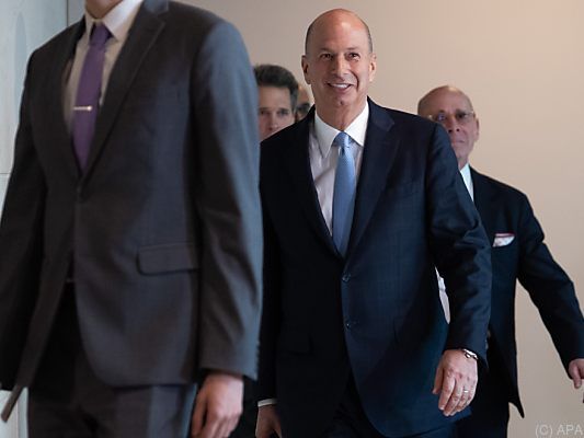 US-Botschafter bei der EU Sondland stellte sich dem US-Kongress US-Botschafter bei der EU Sondland stellte sich dem US-Kongress