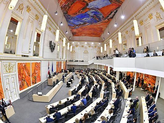 Die Casinos-Affäre wird in einer Sondersitzung behandelt Die Casinos-Affäre wird in einer Sondersitzung behandelt