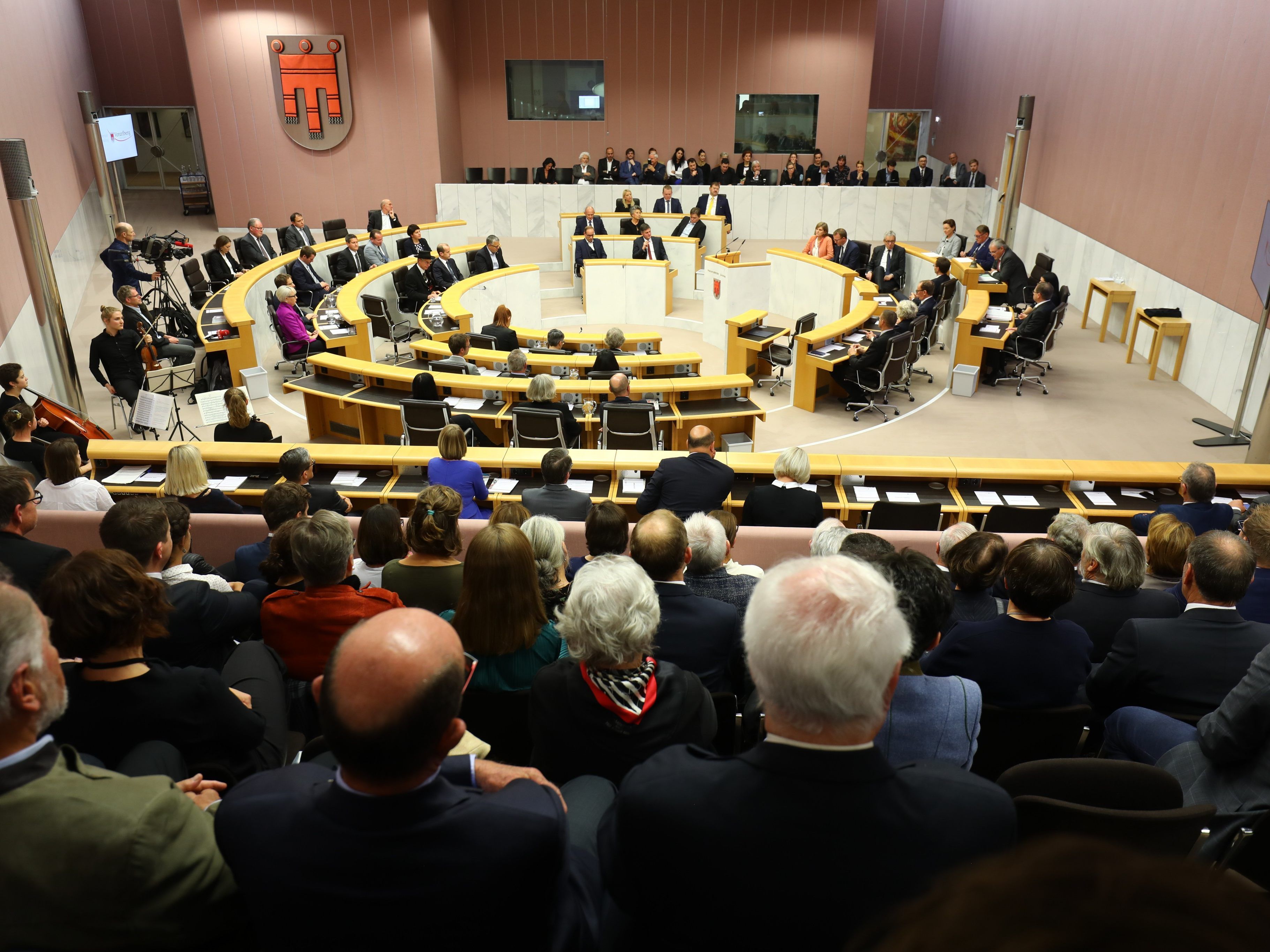 Vorarlberger Landtag: 17 der 36 Abgeordneten sind neu Vorarlberger Landtag: 17 der 36 Abgeordneten sind neu