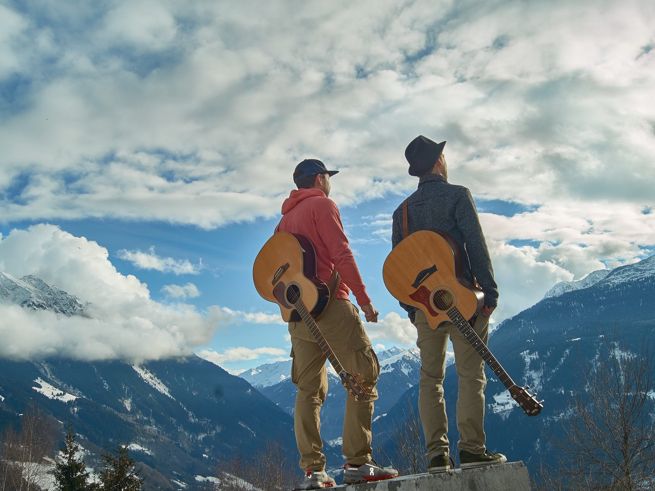 Im Bärenstadl gibt es mit „Barfuaß ida Söck“ gemütlichen, groovigen, rockigen Gaudisound made in Montafon.