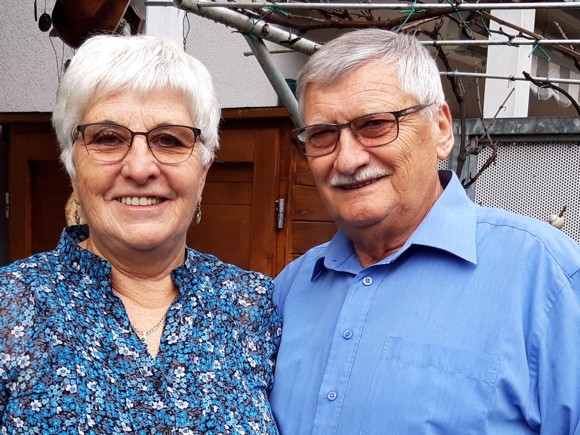 „Wenn man nach so vielen Jahren noch miteinander lachen kann, ist das eine gute Ehe“, sind Ana und Otto Kotzbek überzeugt. „Wenn man nach so vielen Jahren noch miteinander lachen kann, ist das eine gute Ehe“, sind Ana und Otto Kotzbek überzeugt.