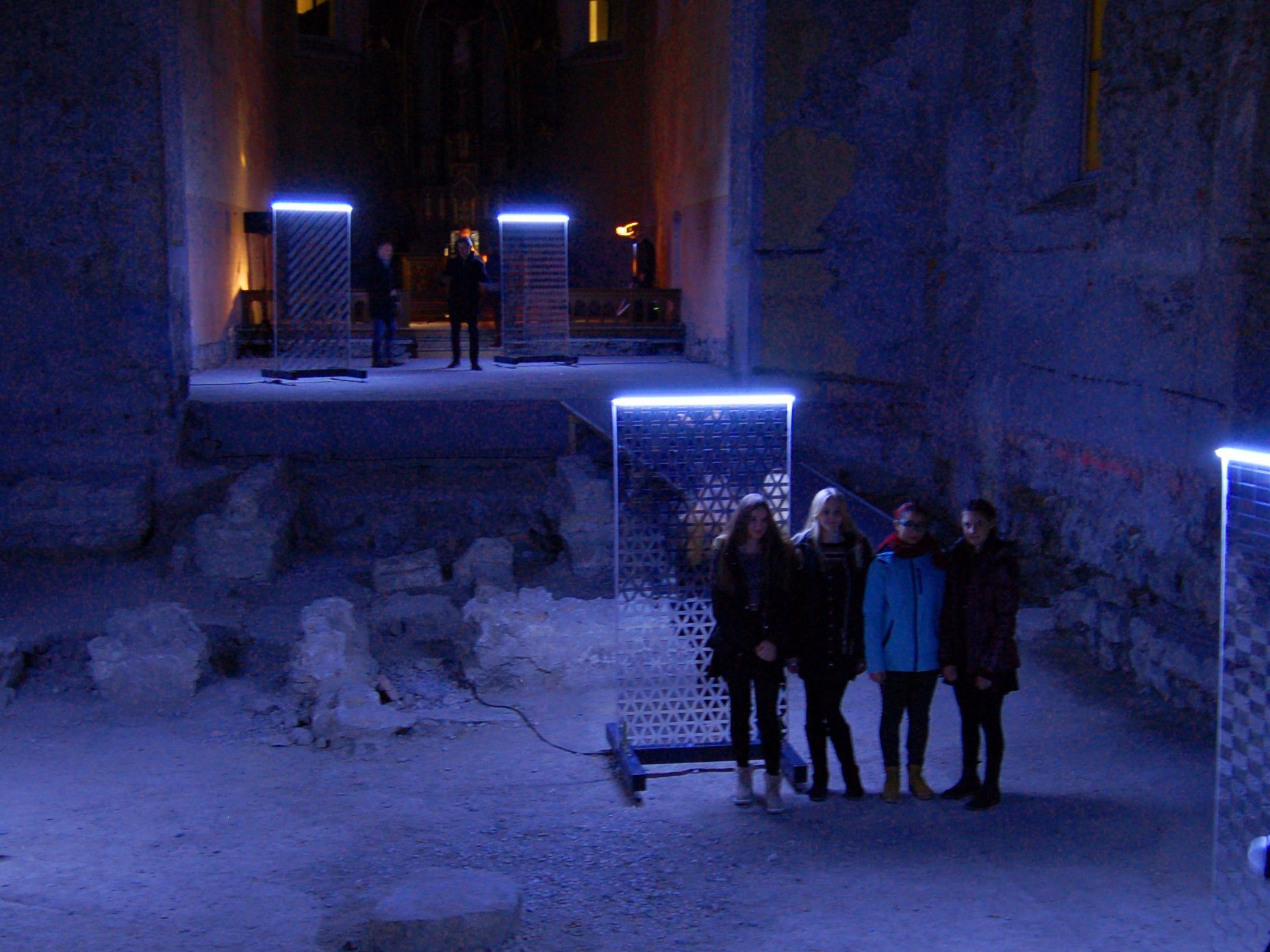 Die preisgekrönten Installationen der BORG-Schüler sind derzeit in der Johanniterkirche ausgestellt. Die preisgekrönten Installationen der BORG-Schüler sind derzeit in der Johanniterkirche ausgestellt.