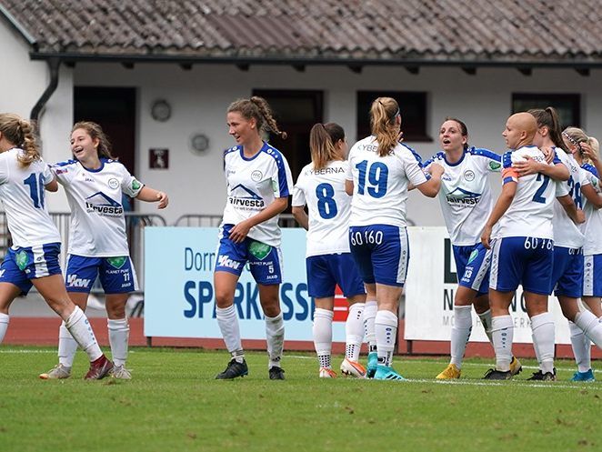 Die FFC Mädchen möchten auch in Gertesberg jubeln