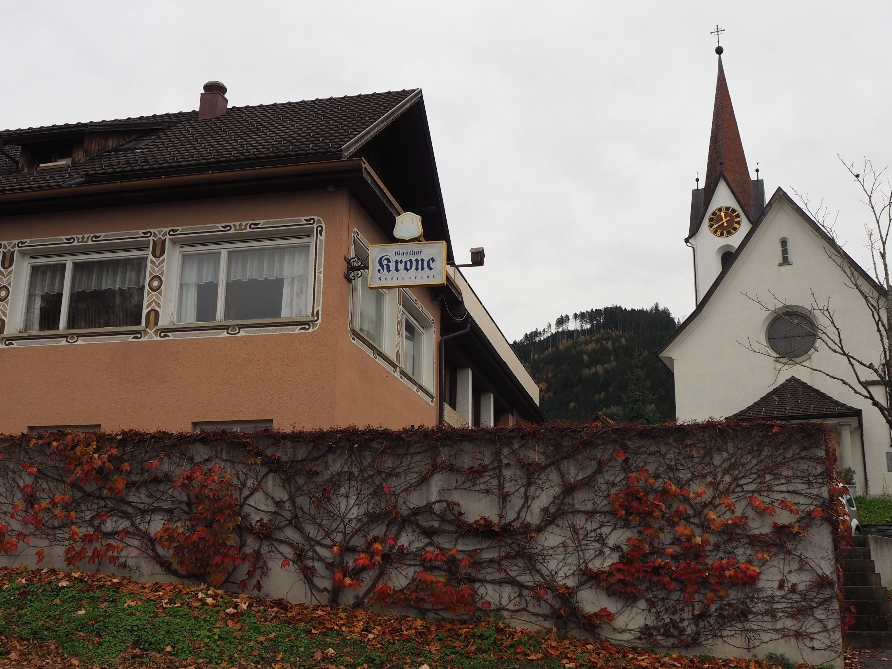 Das Gasthaus Krone in Dafins Das Gasthaus Krone in Dafins